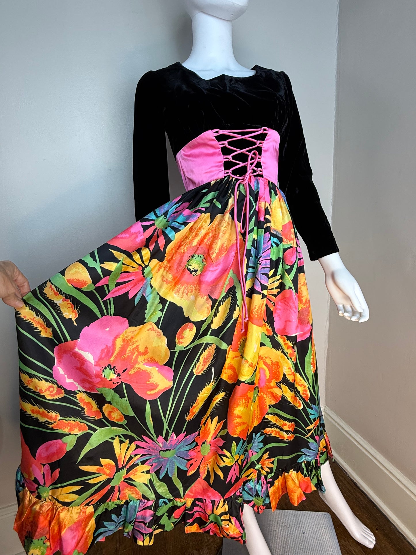 1970s Bright Psychedelic Floral Dress with Pink Corset Waist, Black Velvet Bodice, Size X-Small