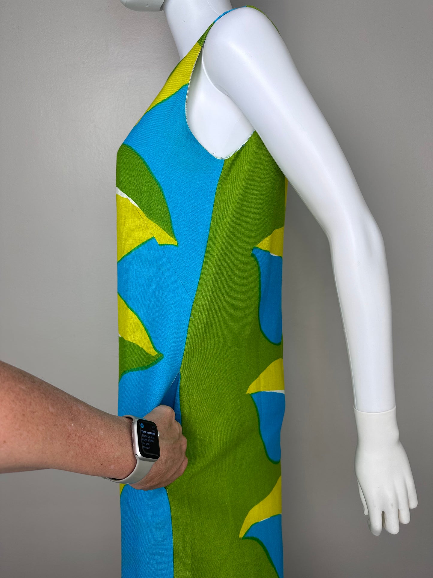 1960s Pop Art Mod Shift Dress, Keyloun Size S/M