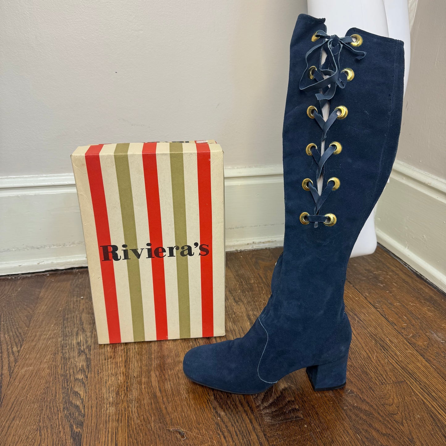 1960s/70s Navy Blue Leather Lace Up Go go Boots, Riviera’s Size 7 1/2 Narrow