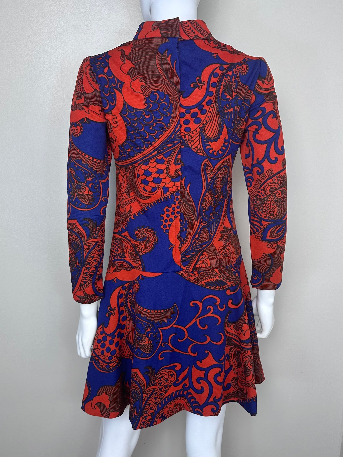 1960s Psychedelic Paisley Print Mod Mini Dress, Drop Waist, Parfait Originals Size Small