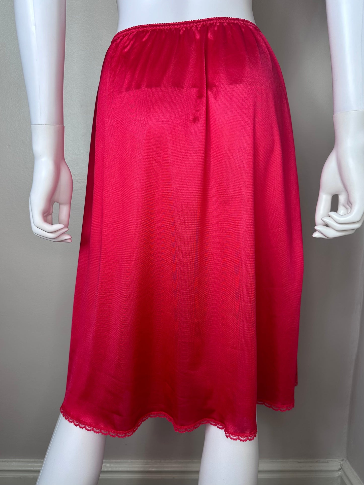 1980s Red Half Slip, Stellar Foundations Size Large, Deadstock with Tags, It's So Pretty