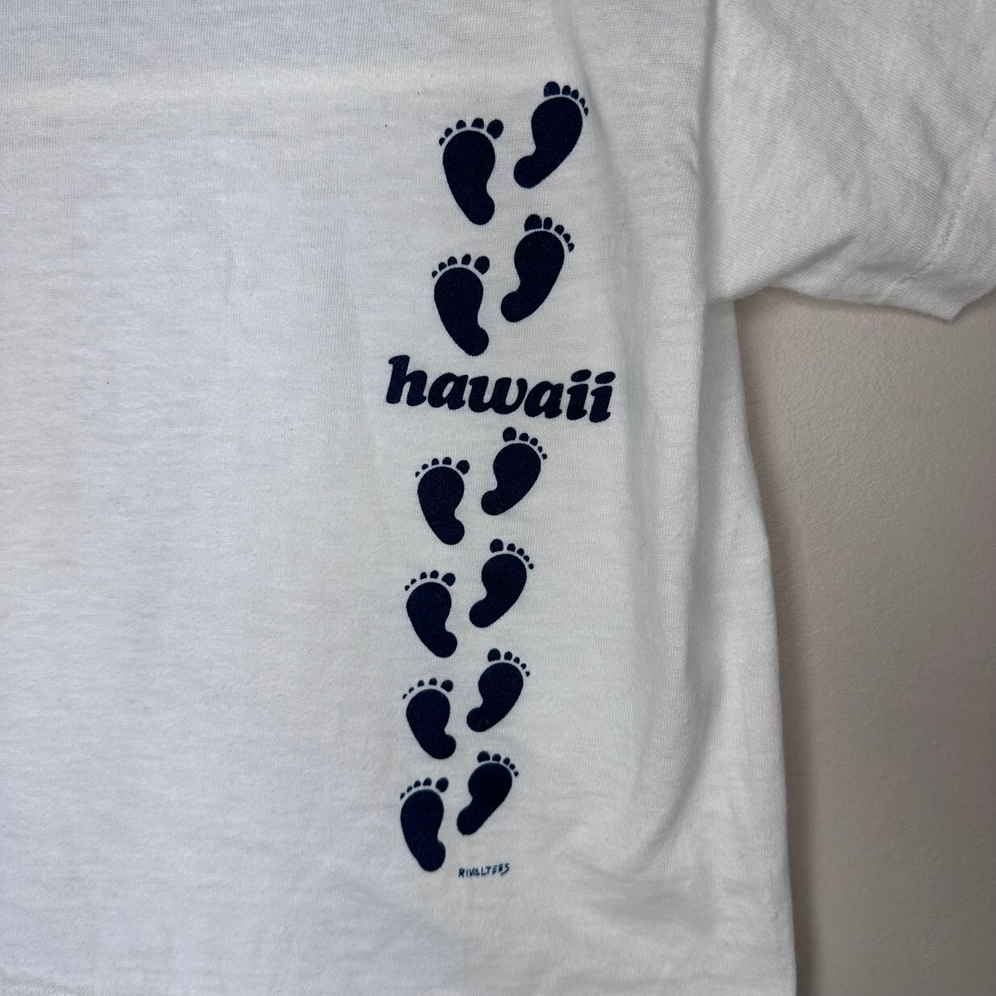 1980s Hawaii Footprints T-Shirt, Rivaltees, Hanes Kids Size 4T