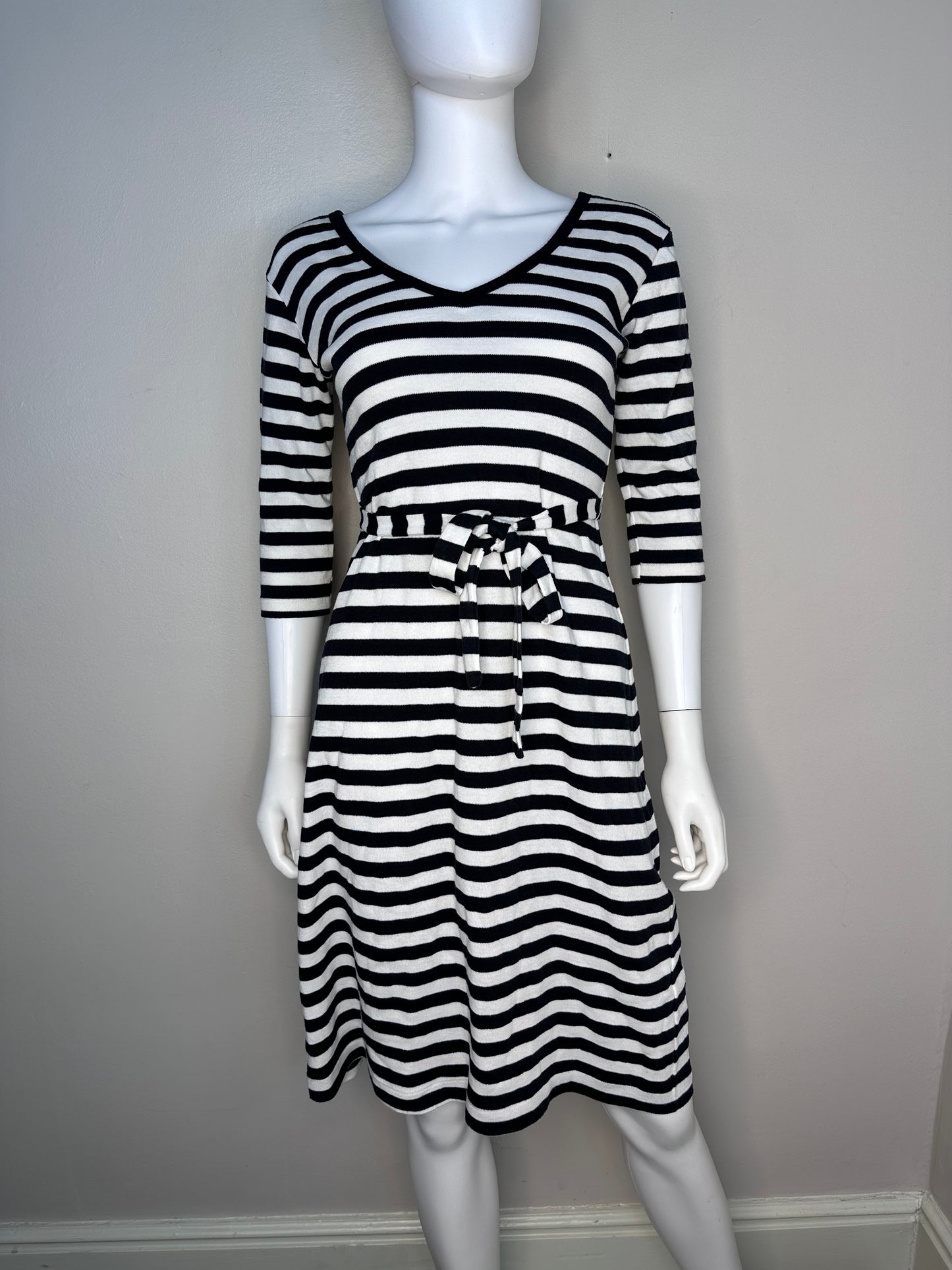 1970s Black and White Stripe Knit Dress, Casual Corner Size Small