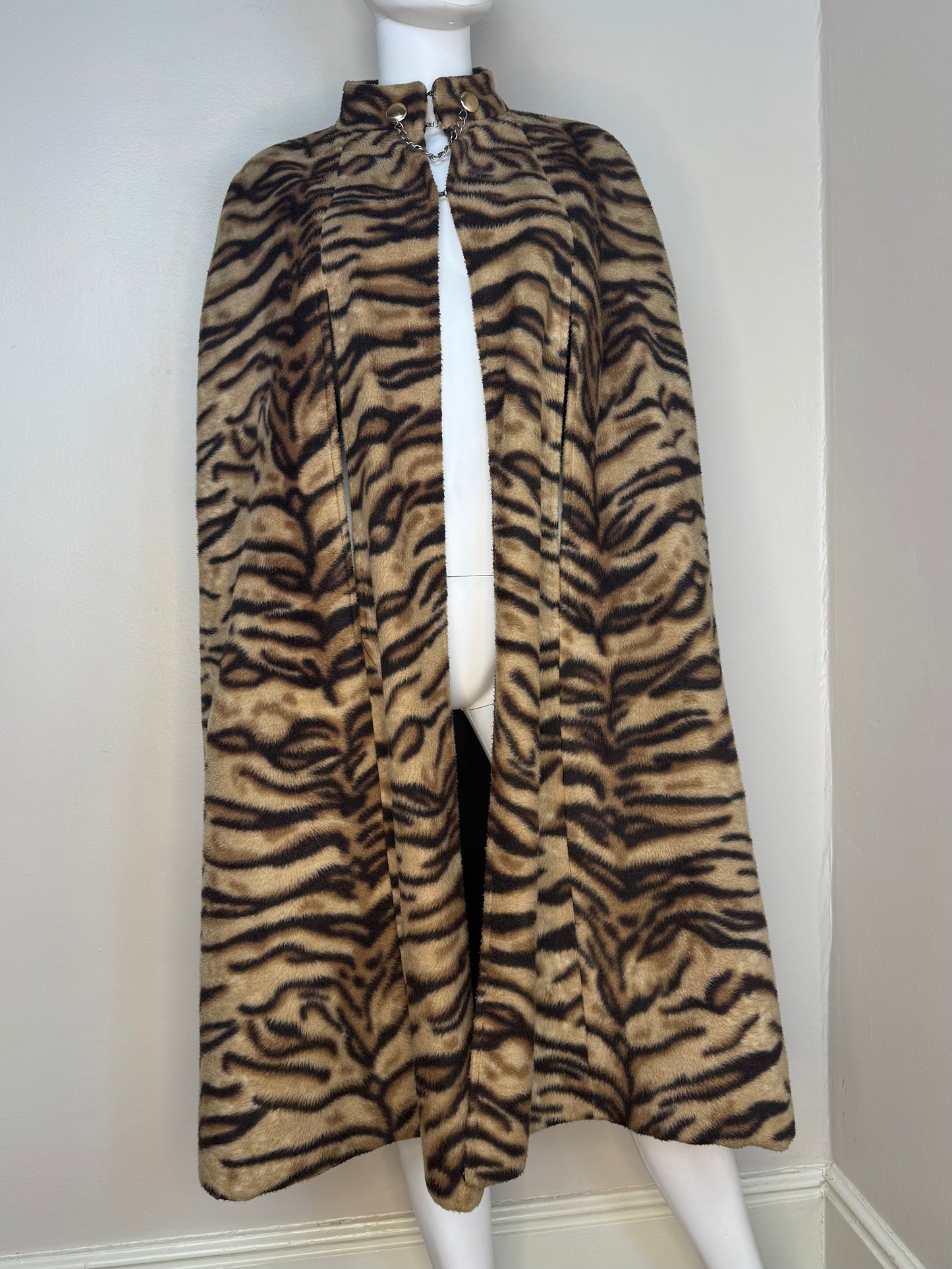 1960s/70s Faux Fur Cape, Tiger Print, Open Sizing