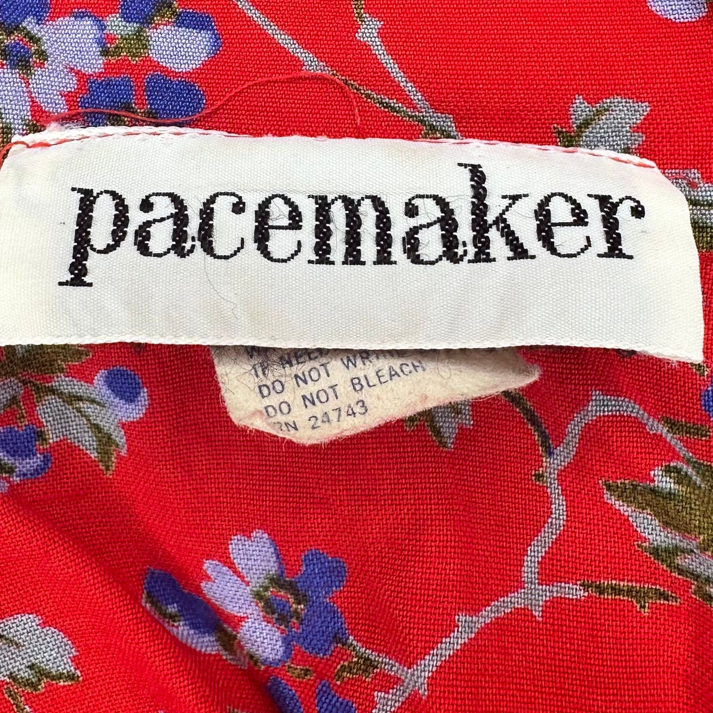 1970s Red Floral Mini Dress, Pacemaker Size Medium