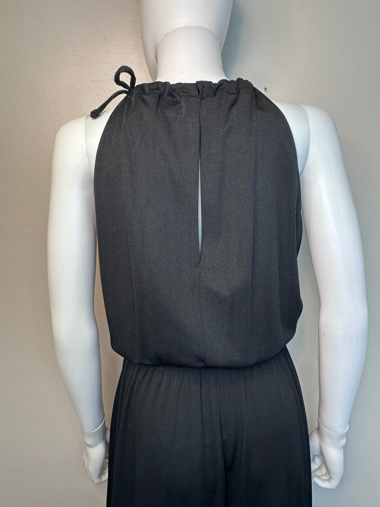 1970s Black Sleeveless Maxi Dress, Career Guild Size Medium, Drawstring Neck, Back Keyhole