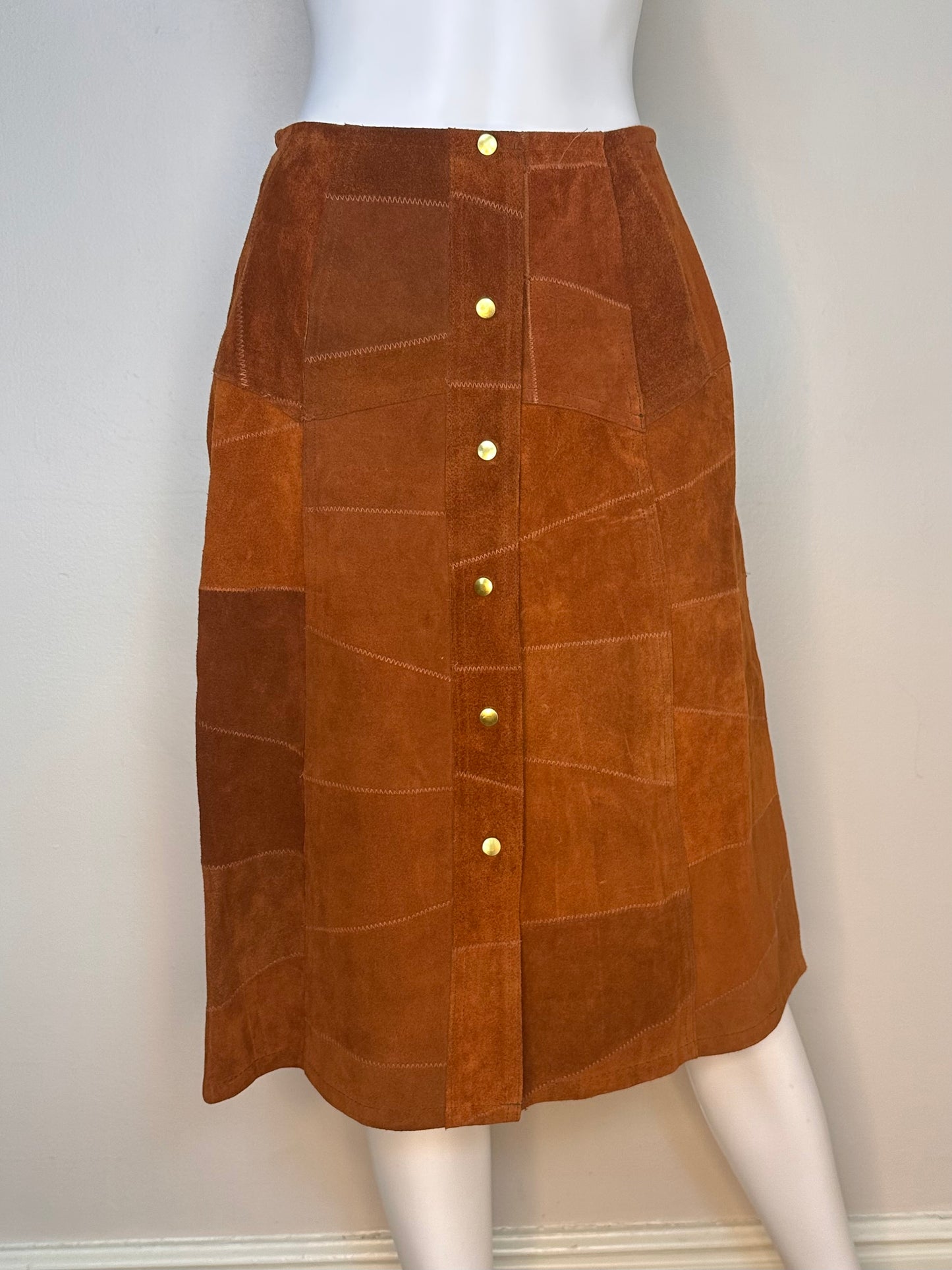 1970s Chestnut Brown Patchwork Leather Midi Skirt, Snap Front, Hide Away Mexico Size XS/S