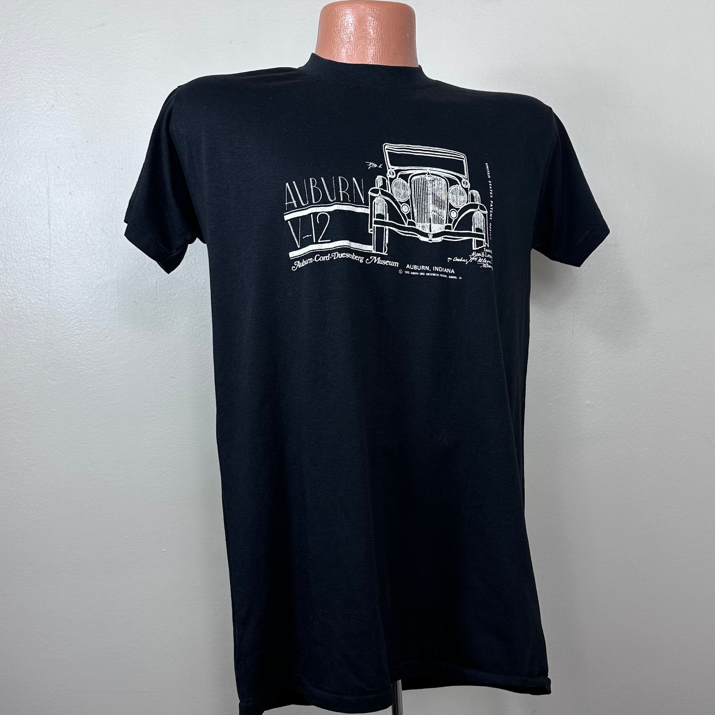 1980s Auburn Cord Duesenberg Museum T-Shirt, 1930s Auburn V-12 Antique Car, Devknit Size Medium