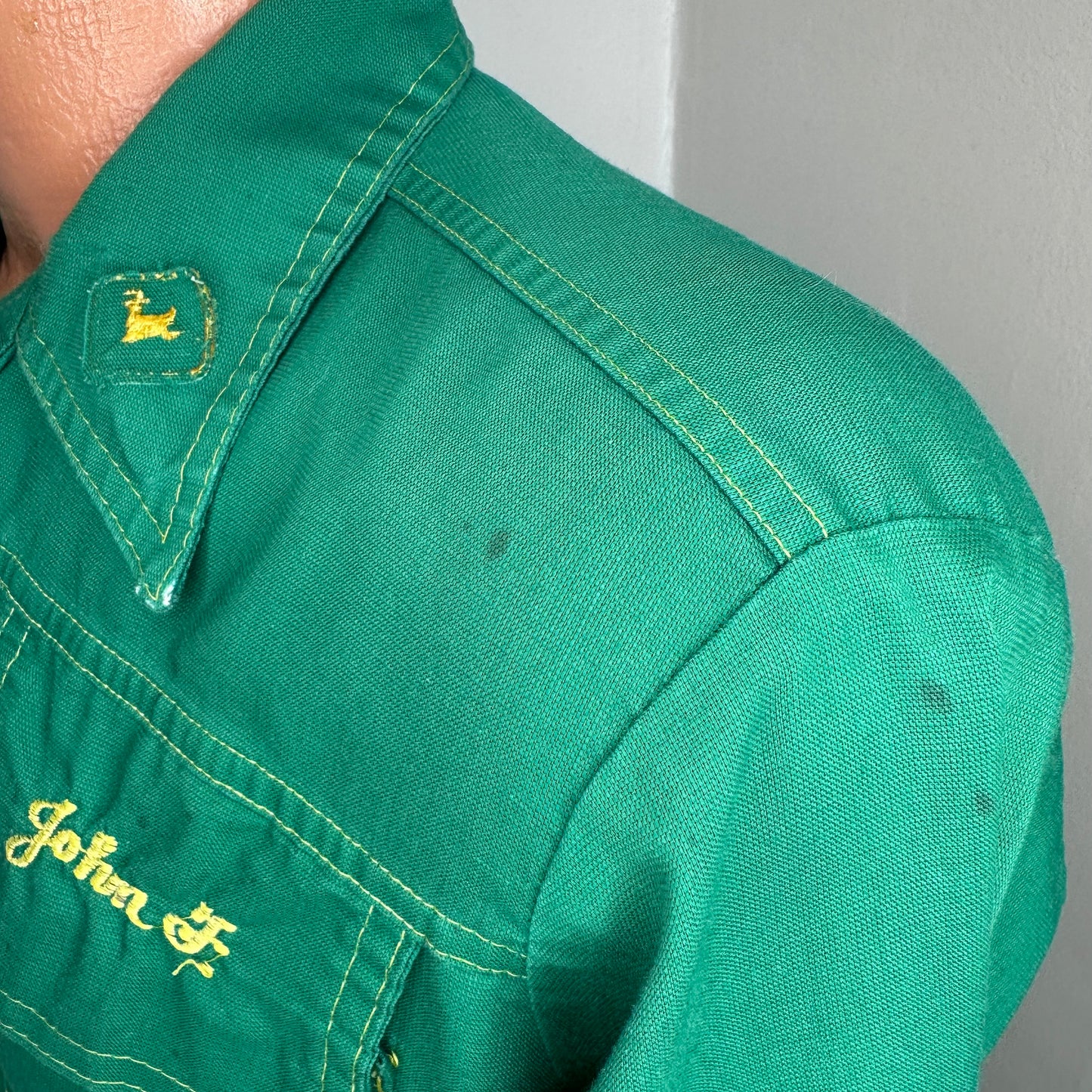 1970s Coleman Motor Co Covington John Deere Dealership Mechanic Shirt, Protexall Size Large, Green Long Sleeve, Chain Stitch Embroidery, Distressed