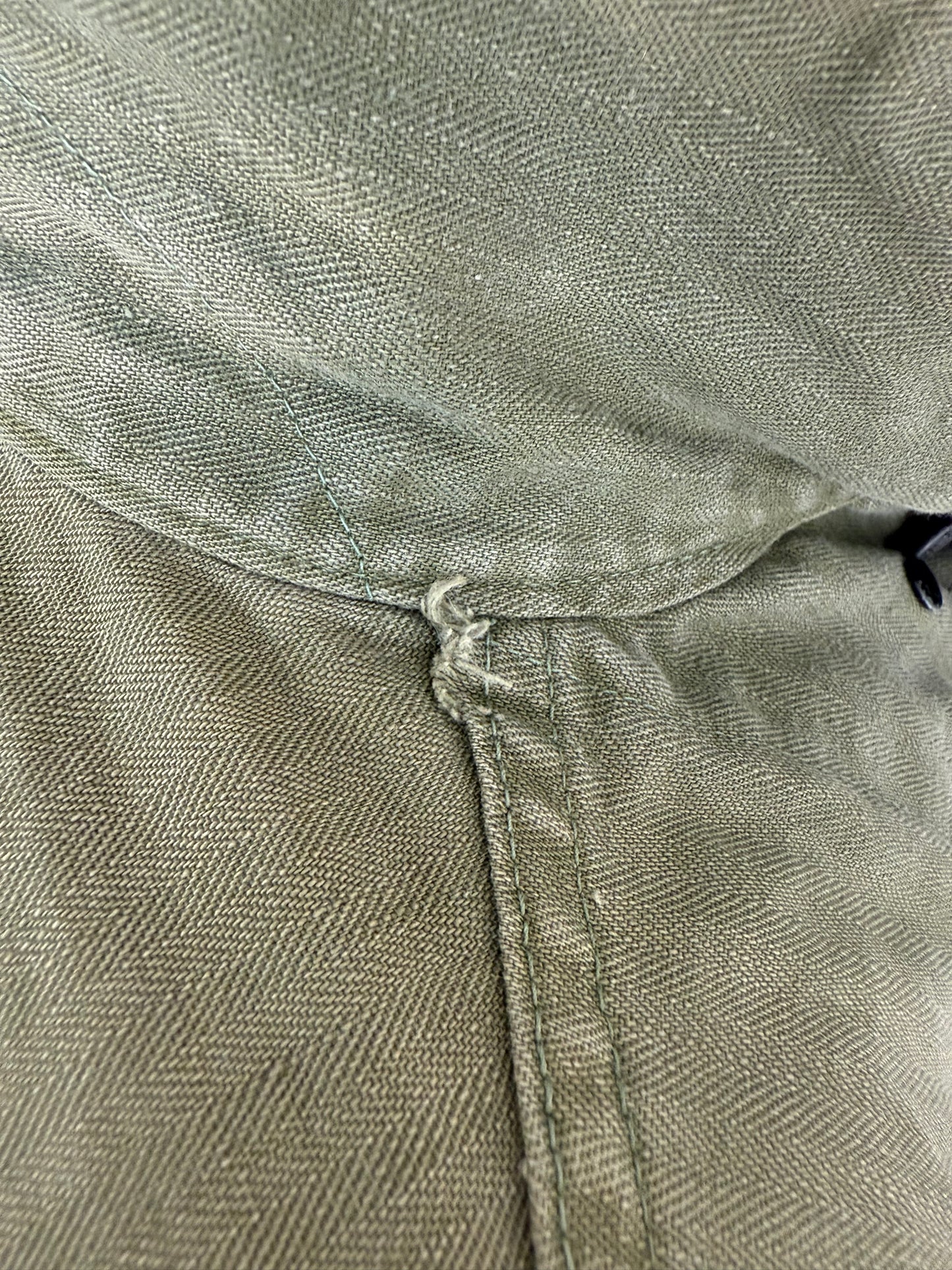 1940s/50s US Air Force HBT Jacket, Herringbone Twill, 13 Star Buttons, Military Shirt Size Small-Medium