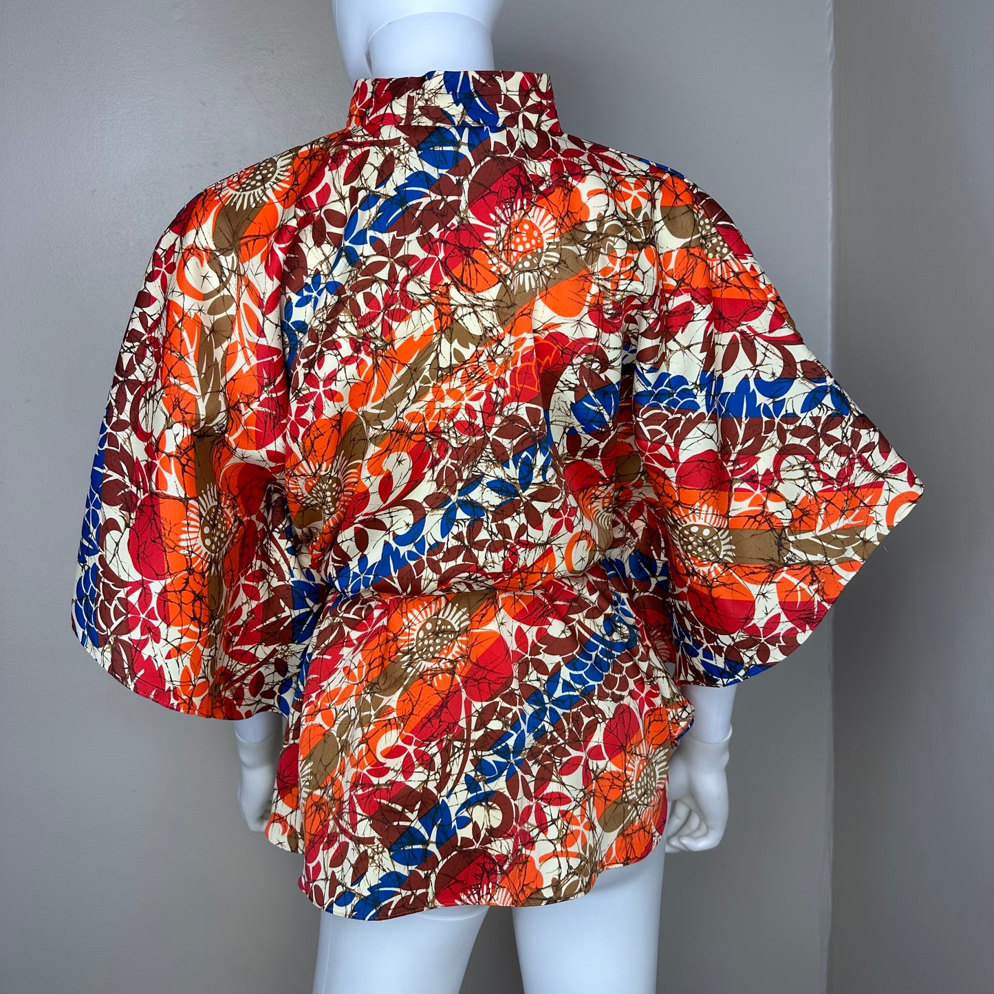 1980s Hawaiian Floral Caftan Blouse, Sand Pebble of Hawaii, Open Sizing