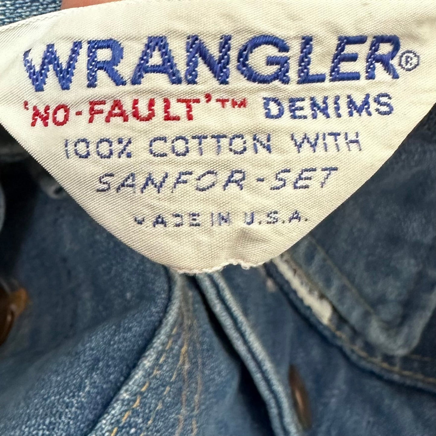 1970s/80s Wrangler No Fault Denim Jacket, Size Large, 100% Cotton with Sanfor-Set