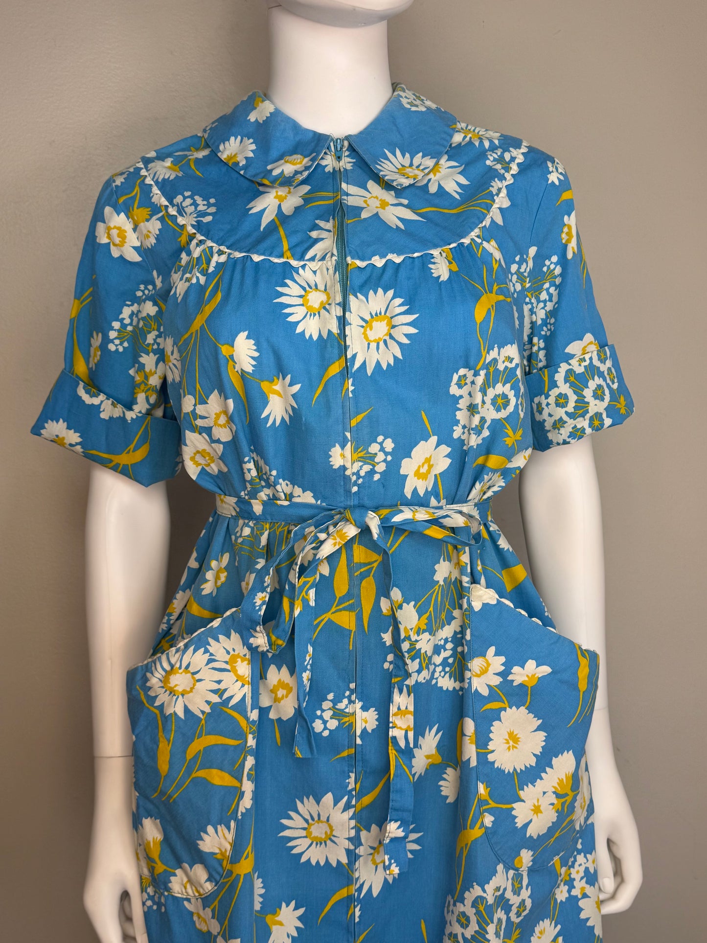 1960s Blue Floral House Dress, Rickrack Trim, Relax-A-Coat by Adele Fashions Size M/L
