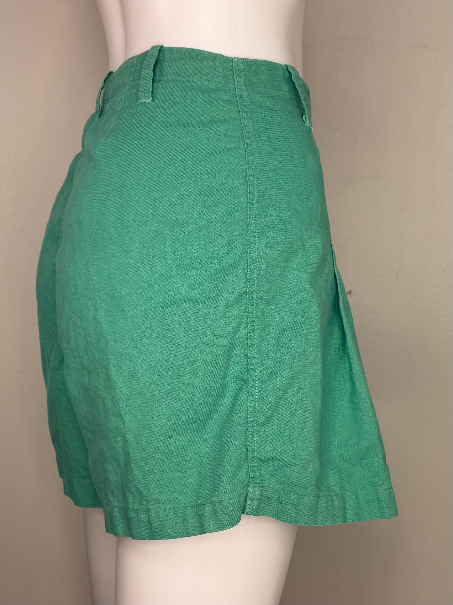 1940s Green School Gym Uniform, Pullover Top and Side Button Shorts, E R Moore Company Athletic Apparel Size X-Small, Gymcloth Gym Suit Set