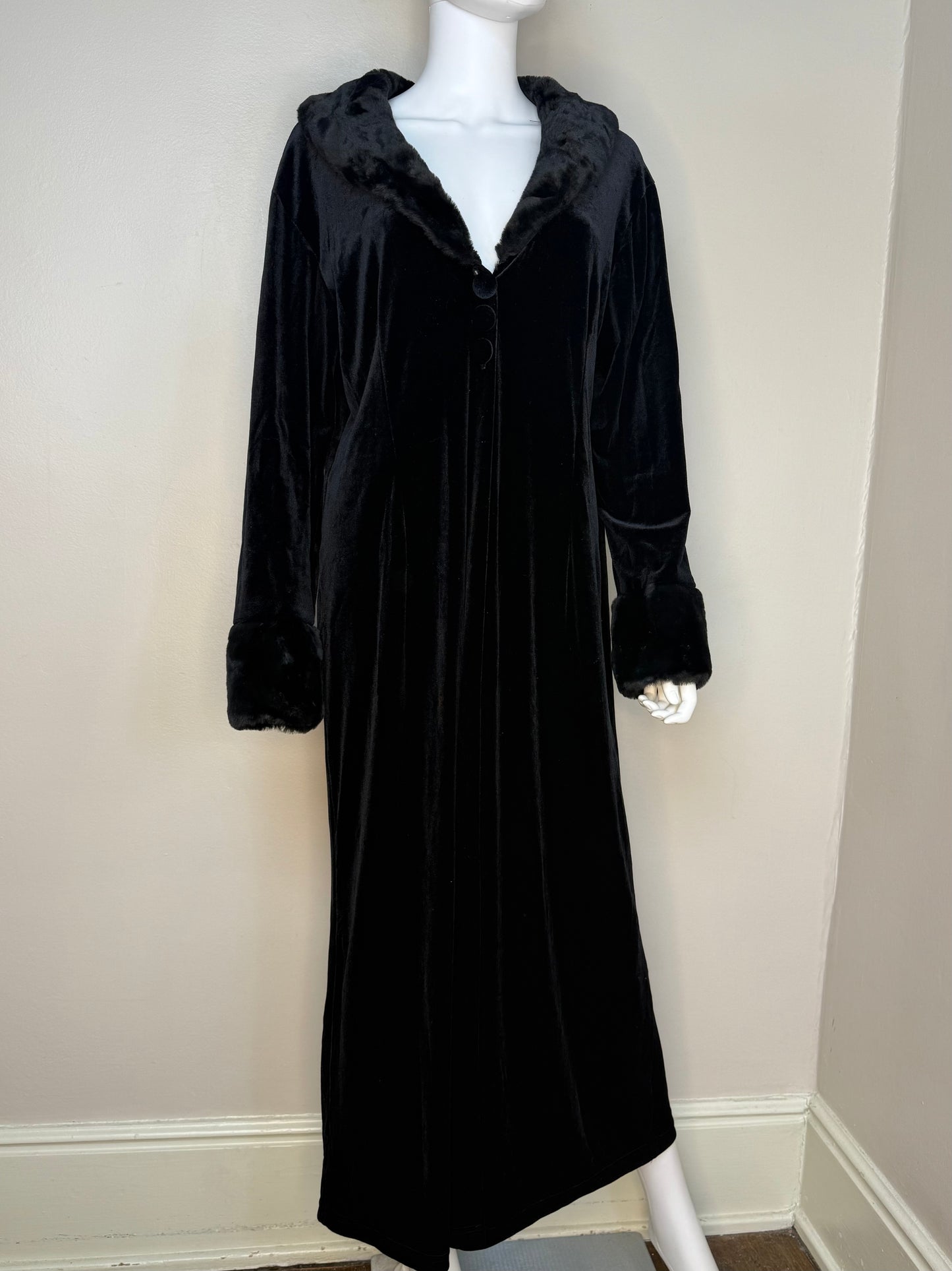 1990s/Y2K Black Stretch Velvet Duster Coat with Faux Fur Trim, bc Best Choice Size XL/XXL, 90s Goth