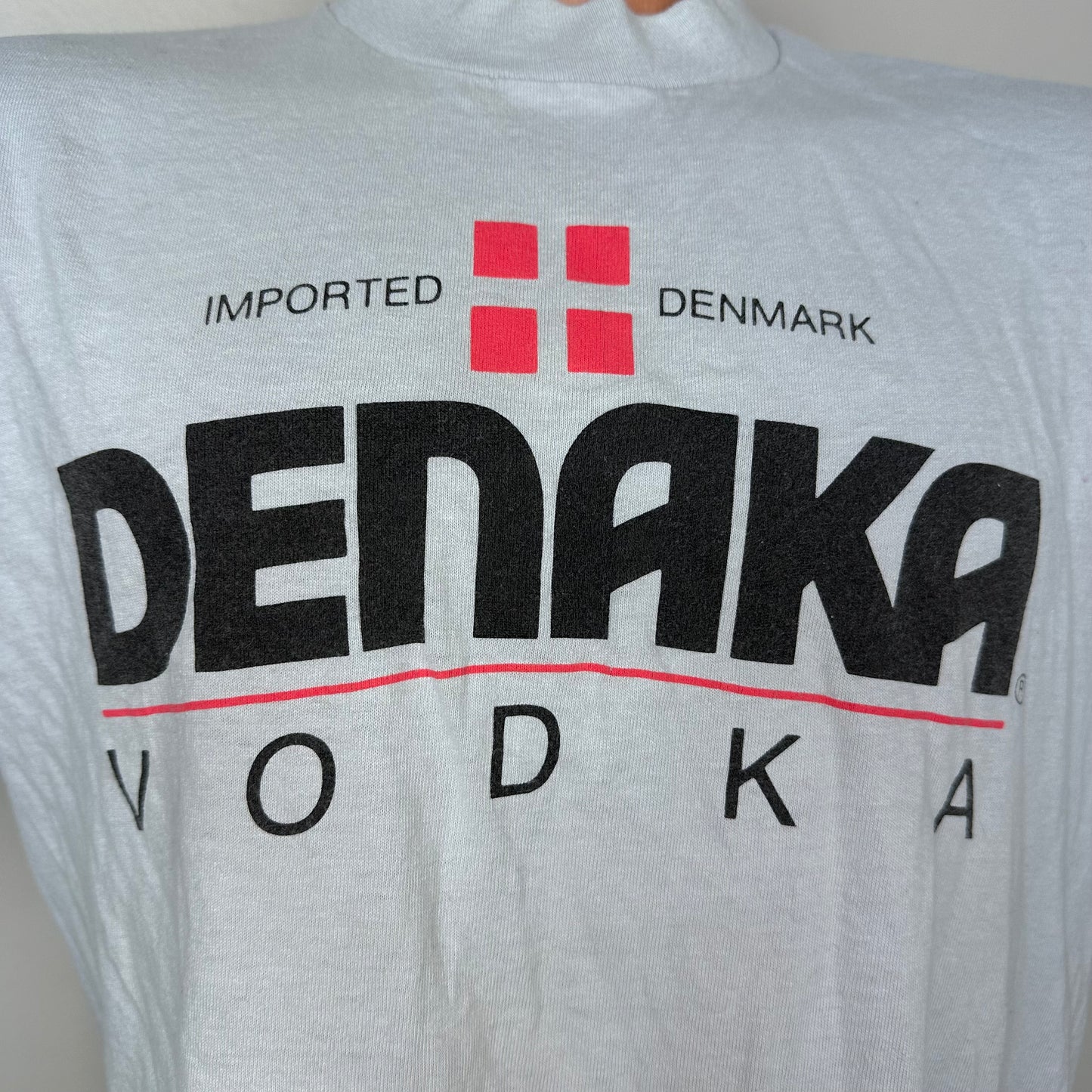 1980s Denaka Vodka T-Shirt, Fruit of the Loom Size Large