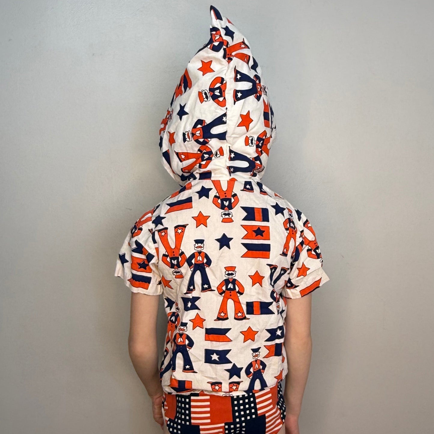1960s/70s Kids’ Hooded Beach Shirt, Sailor Novelty Print, Sears Size 4/5