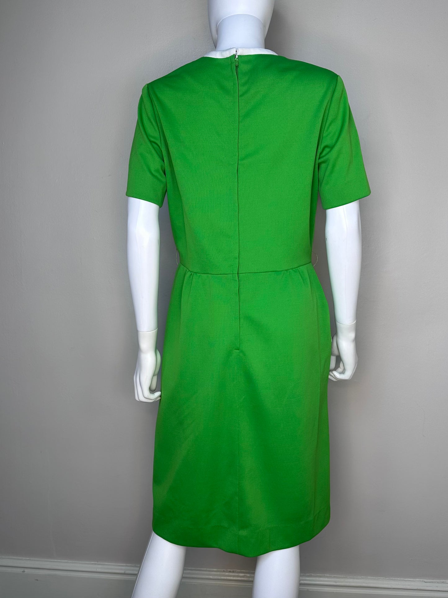 1970s Mod Green Dress with White Trim, Brook Hollow Size Large