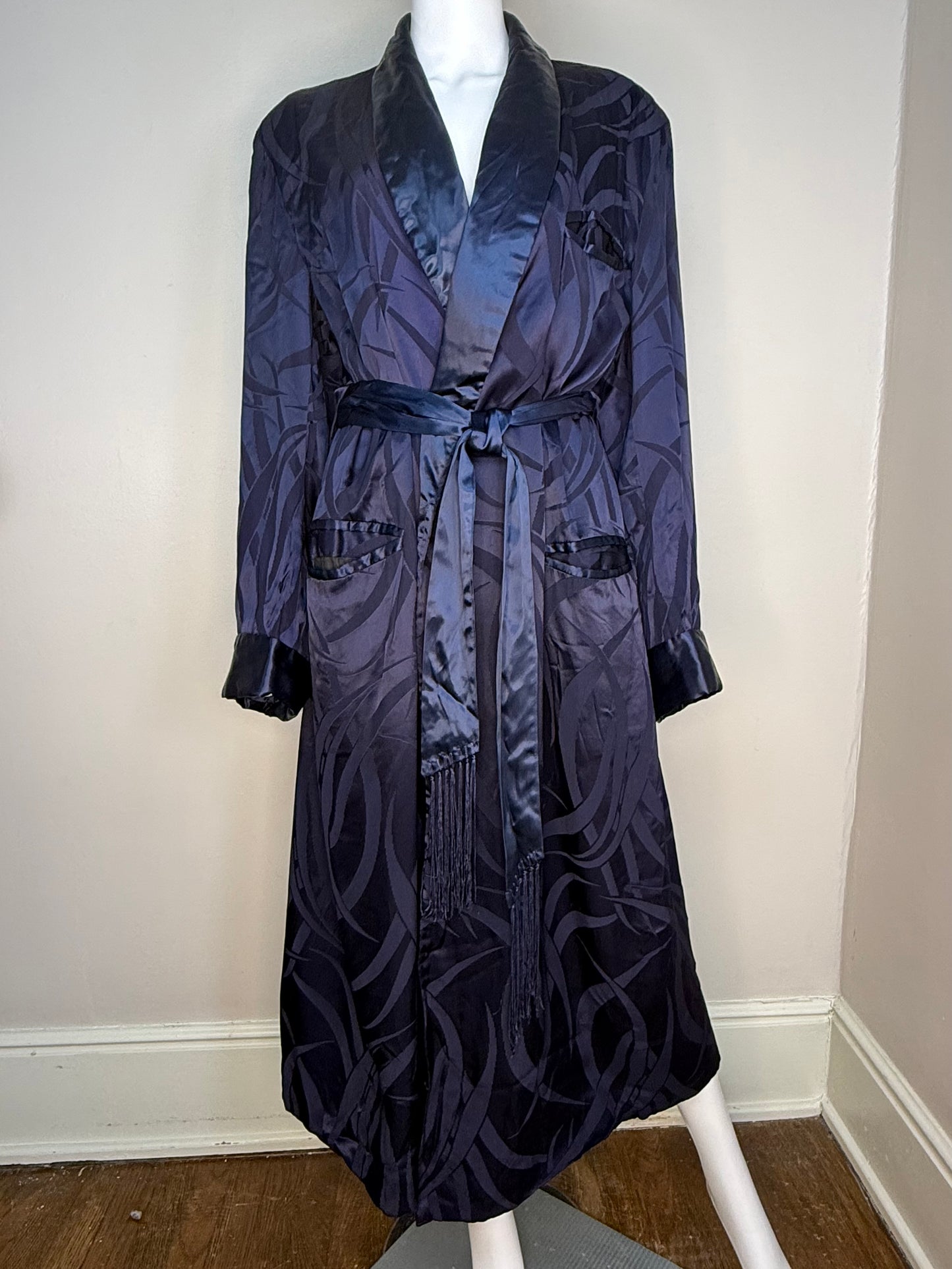 1930s/40s Men’s Navy Blue Satin Jacquard Lounging Robe, Smoking Jacket, Belt with Fringe Trim, Lowenstein’s Size Large