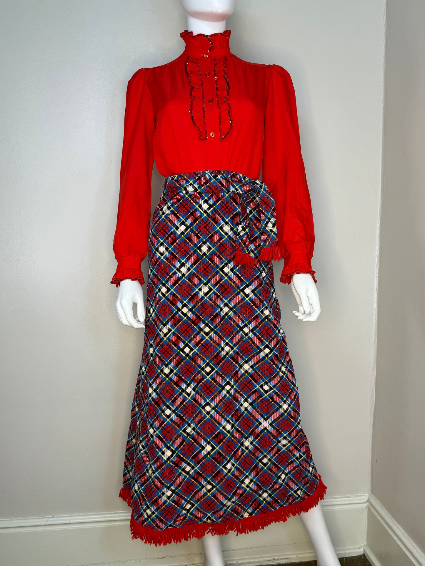 1970s Plaid Corduroy Maxi skirt with Fringe Trim, Flora Ottimer Girls 12/14, Adult XXS