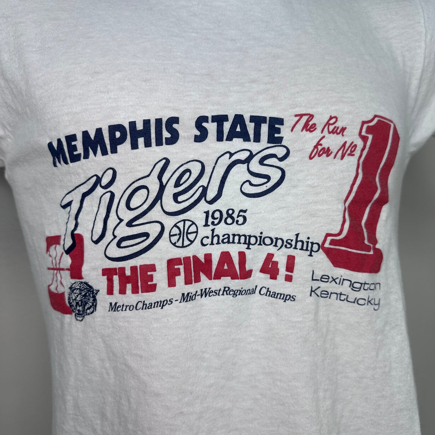 1980s Memphis State Tigers T-Shirt, 1985 Championship, The Final Four, Fruit of the Loom Size Small