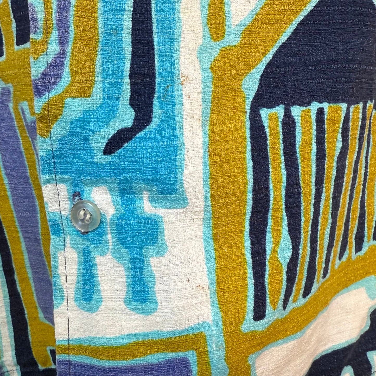 1960s Hawaiian Shirt, Tiki Print Cotton Barkcloth, Sears Styled in Hawaii Size Medium
