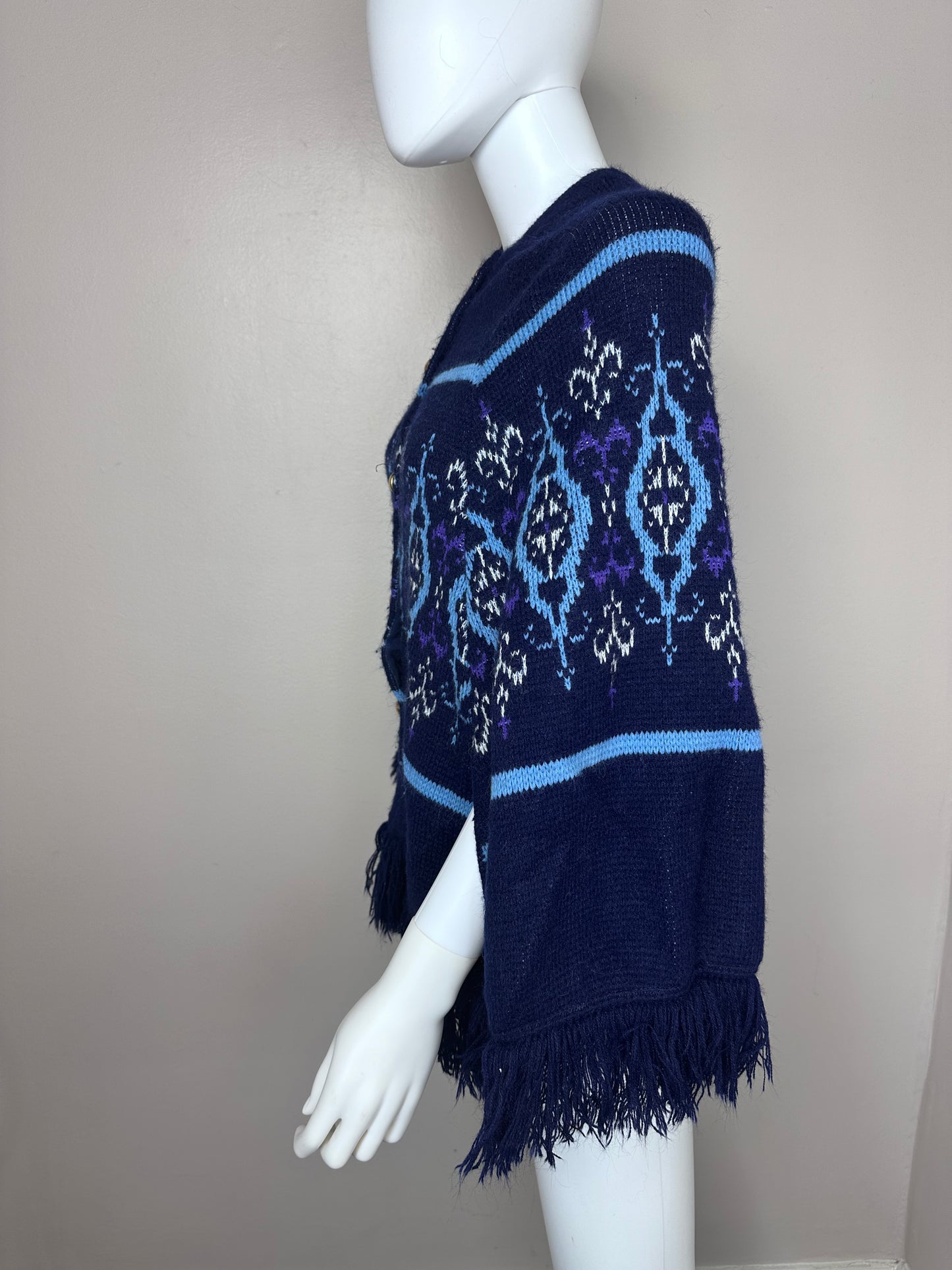 1970s Blue Intarsia Knitted Cape, Sturbridge, Poncho