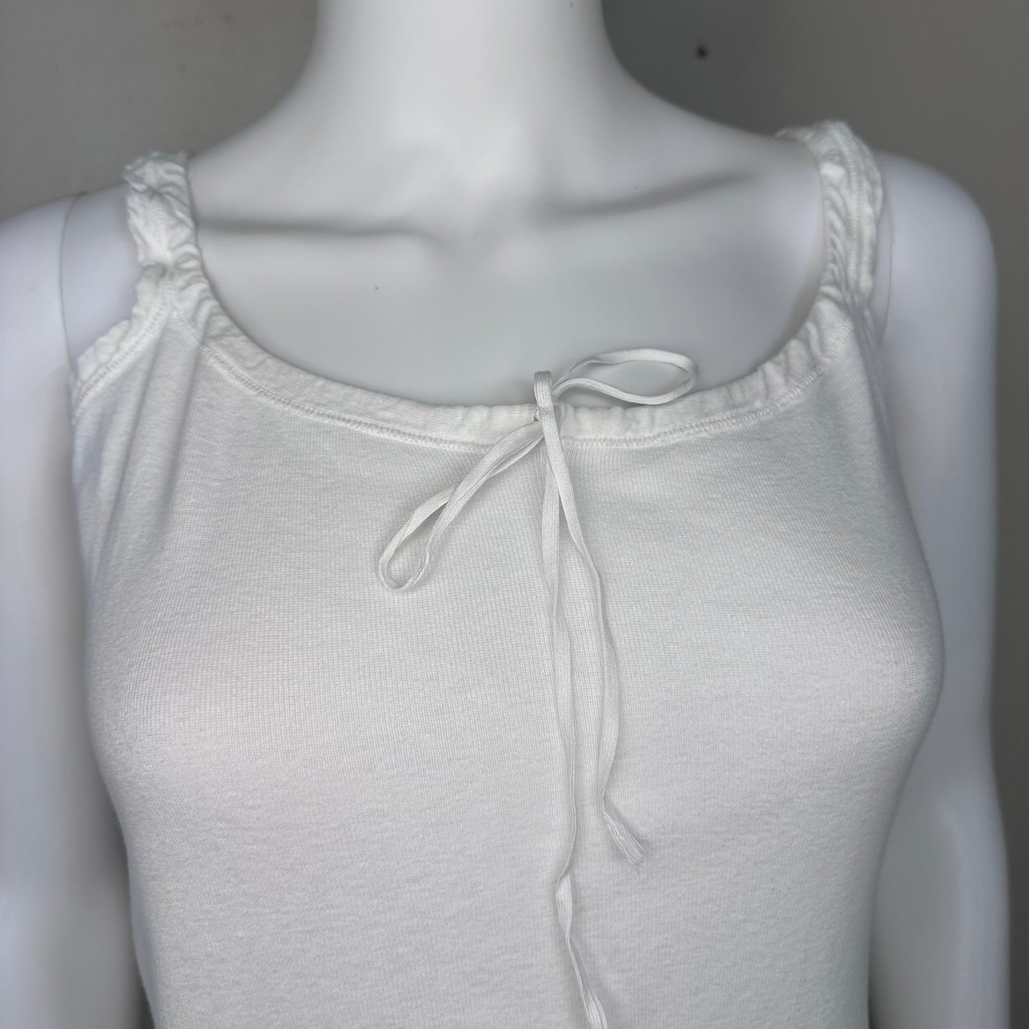 1930s White Undershirt Tank Top, Munsingwear Size Medium, Drawstring Neck