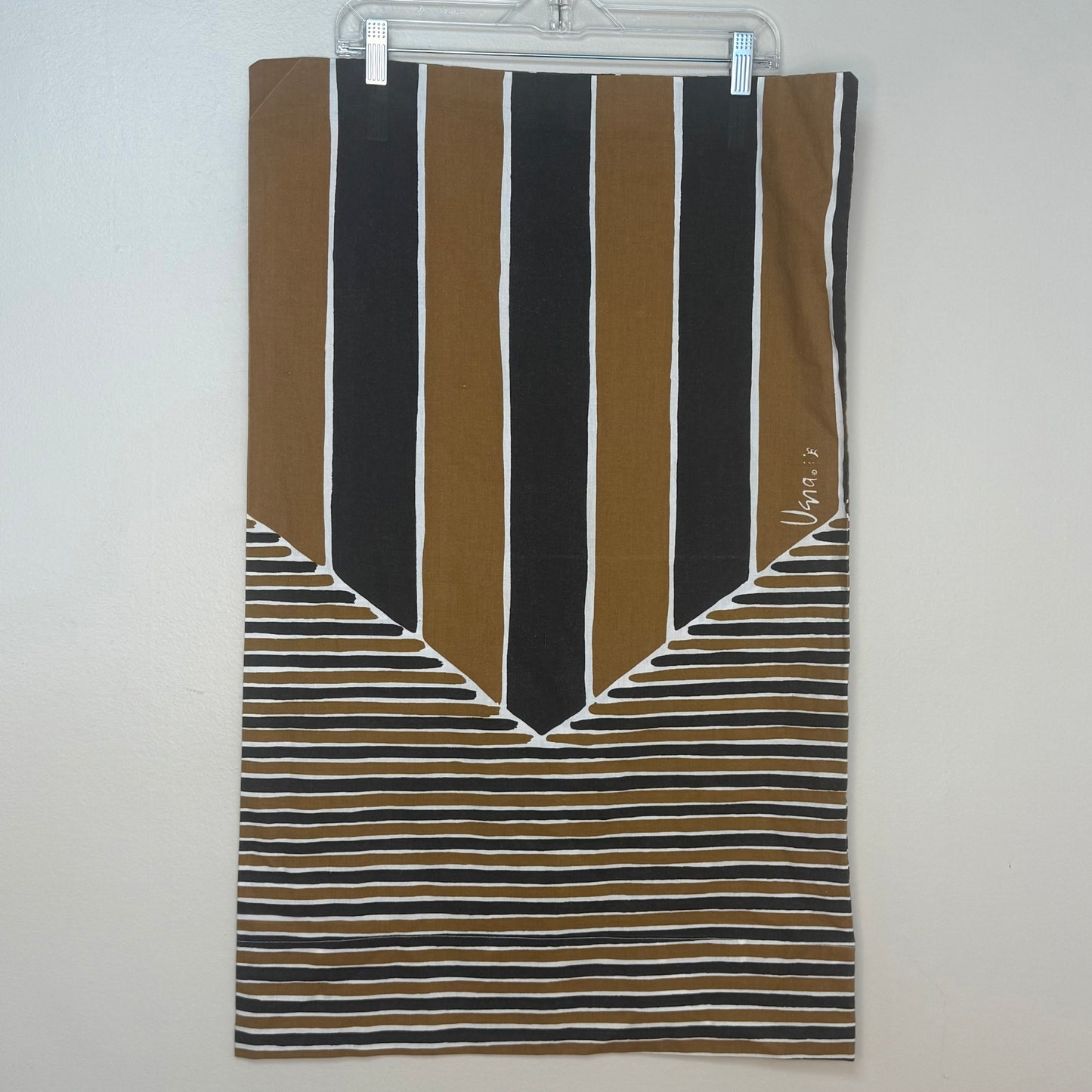 1970s Vera Neumann Spectator Stripe Pillow Case Set of 2, Brown and Black, Vera Collection by Burlington