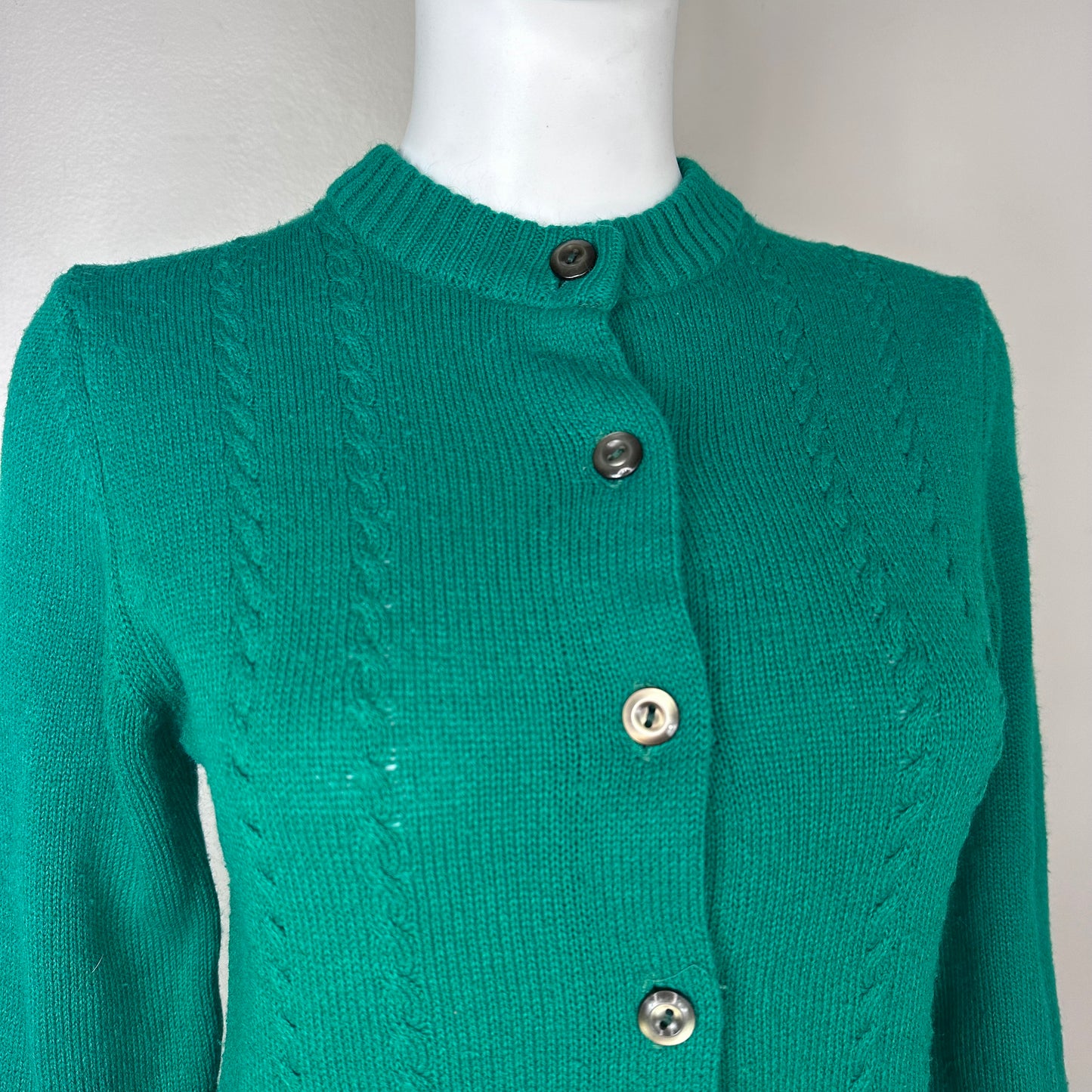 1980s Kelly Green Cardigan Sweater, Bizz Size Medium