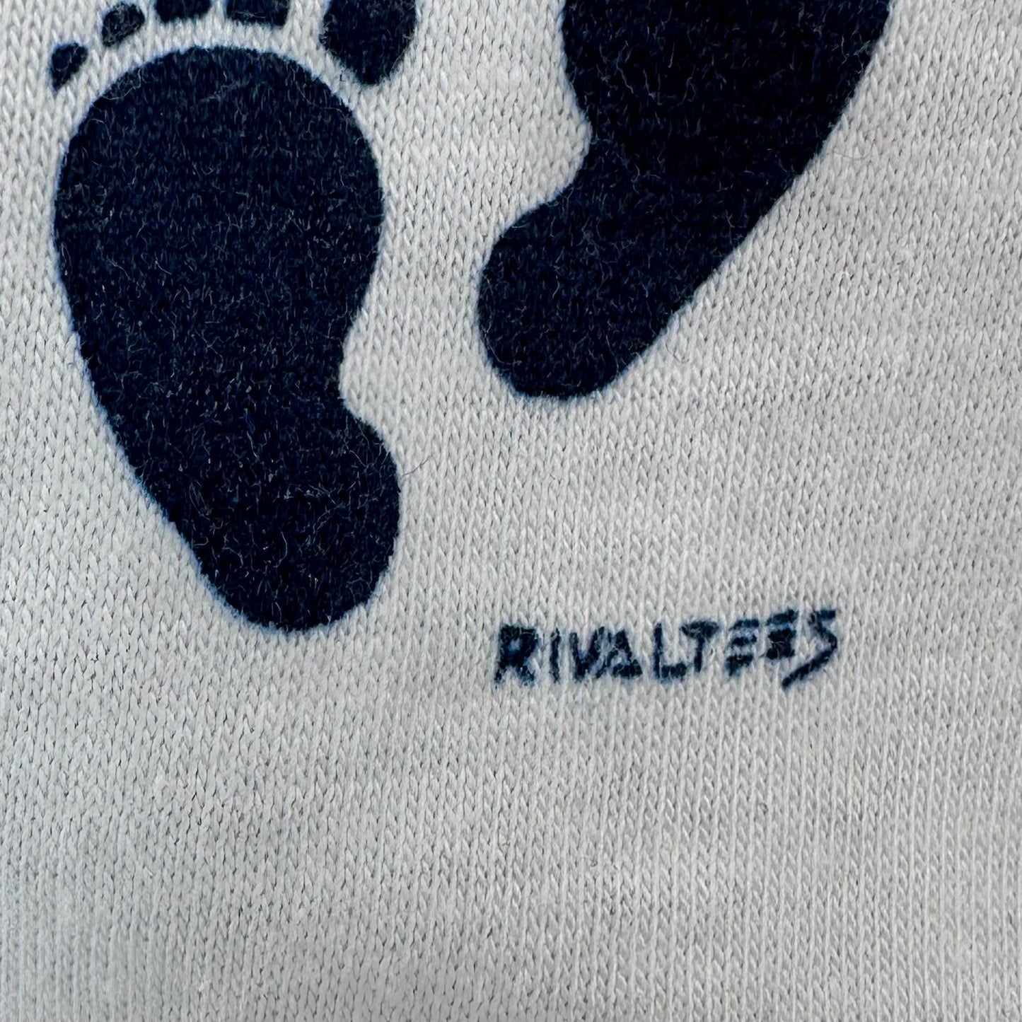 1980s Hawaii Footprints T-Shirt, Rivaltees, Hanes Kids Size 4T