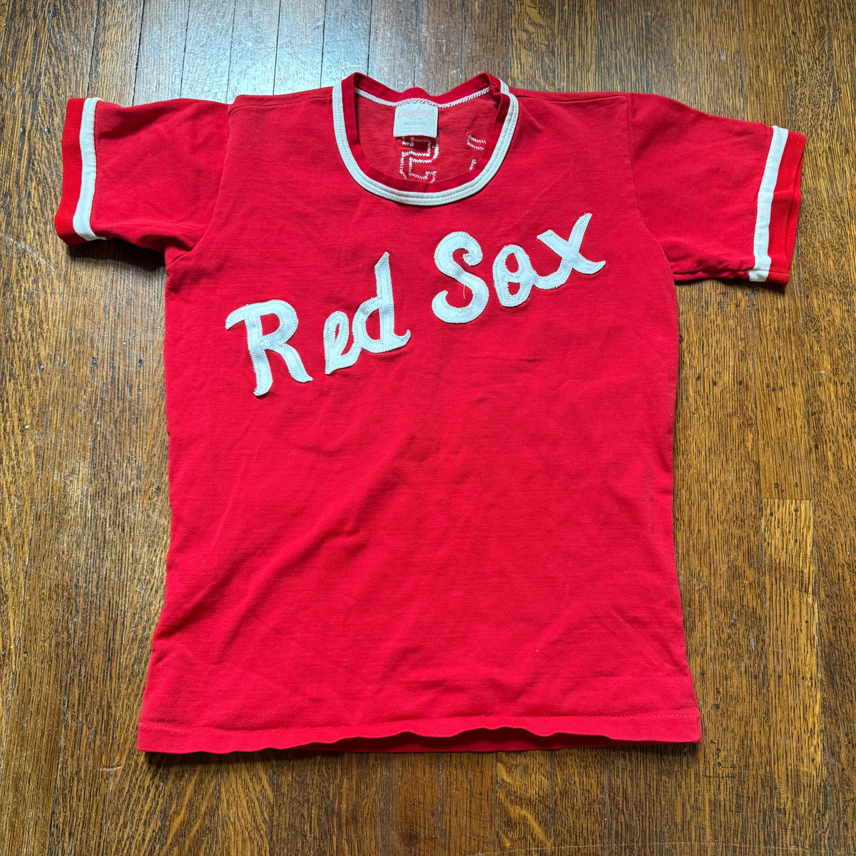 1970s Kids' Red Sox Jersey T-Shirt, Rawlings Size Youth Medium/Adult XS, Baseball Uniform, People’s State Bank, No 7