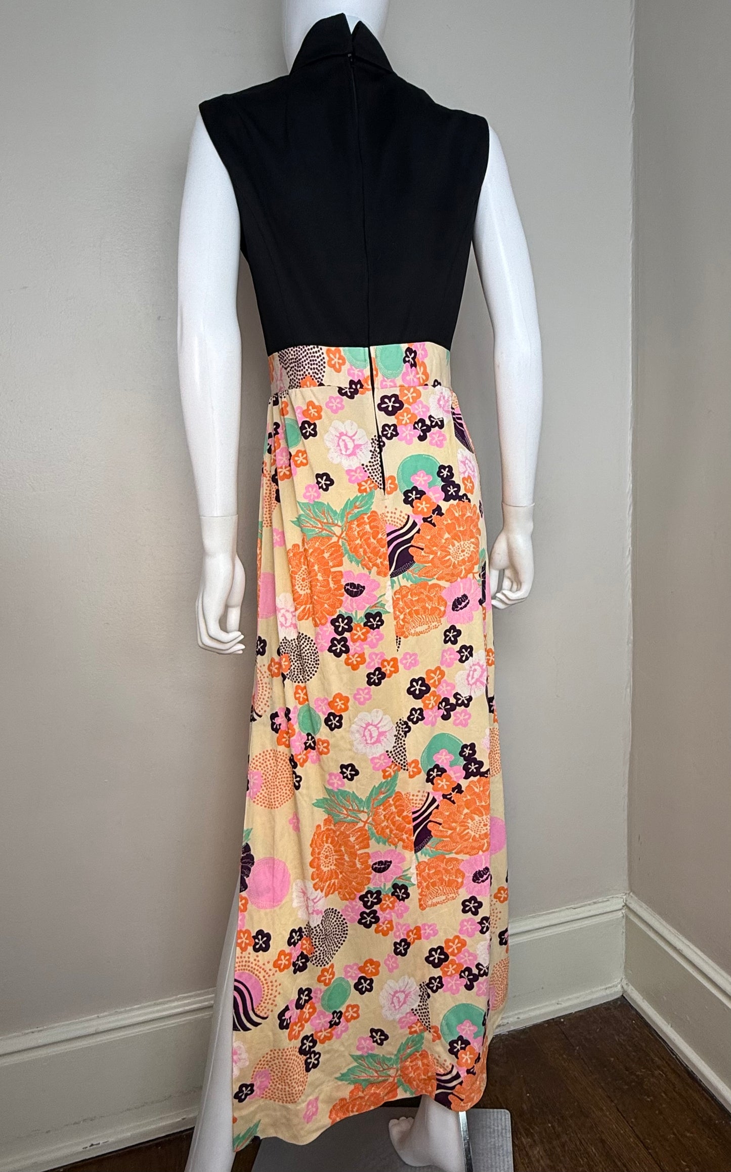 1970s Sleeveless Floral Maxi Dress, Barnsville Size Medium