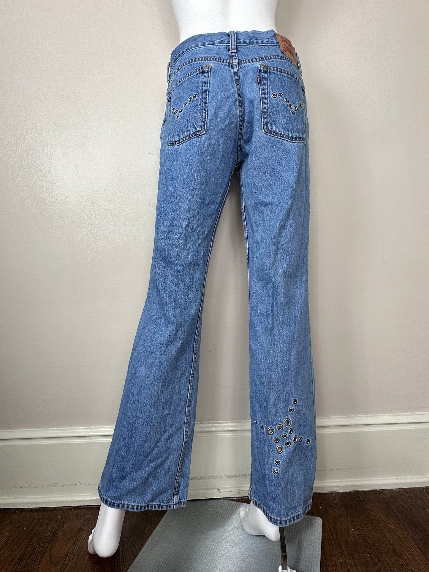 Y2K Levi’s Jeans, 518 with Decorative Grommets, Mid-rise 32"x31.5"