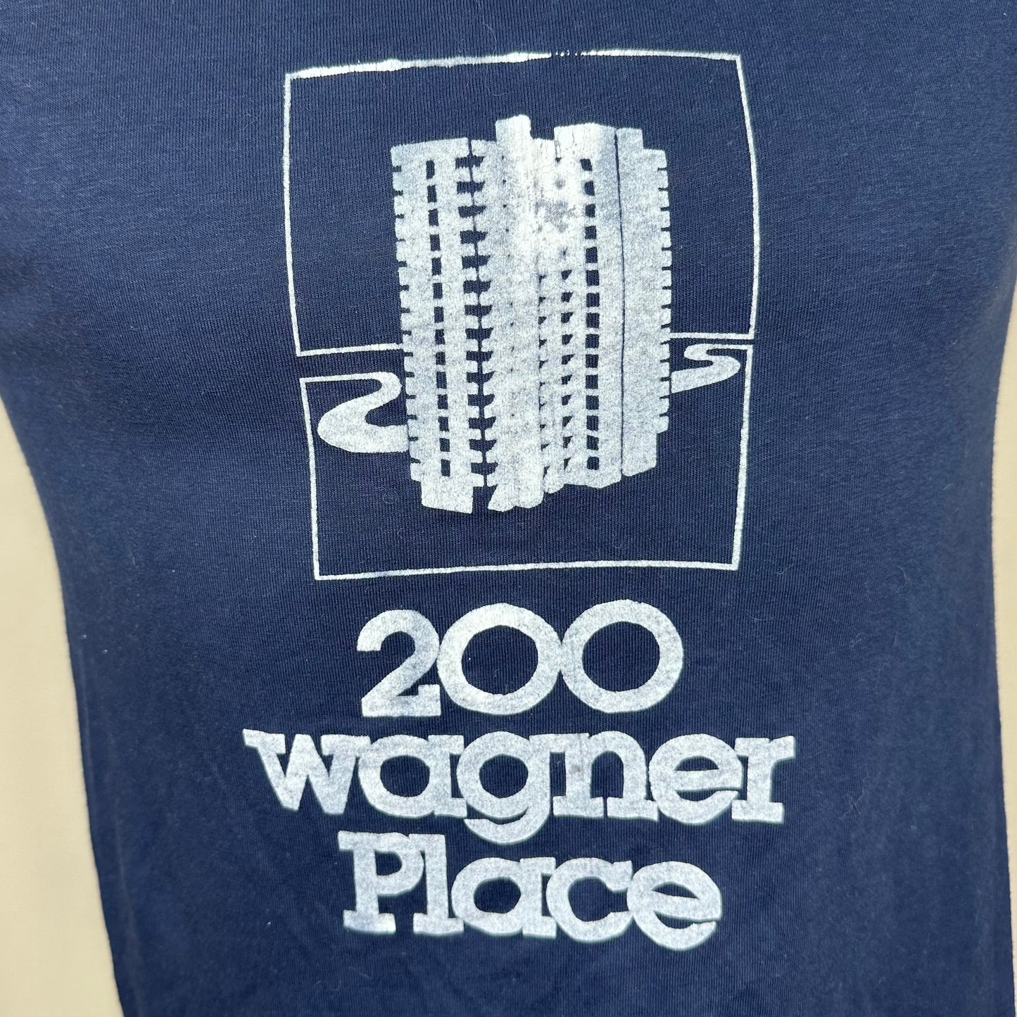 1980s 200 Wagner Place Memphis T-Shirt, Cal-Cru Size XS/S