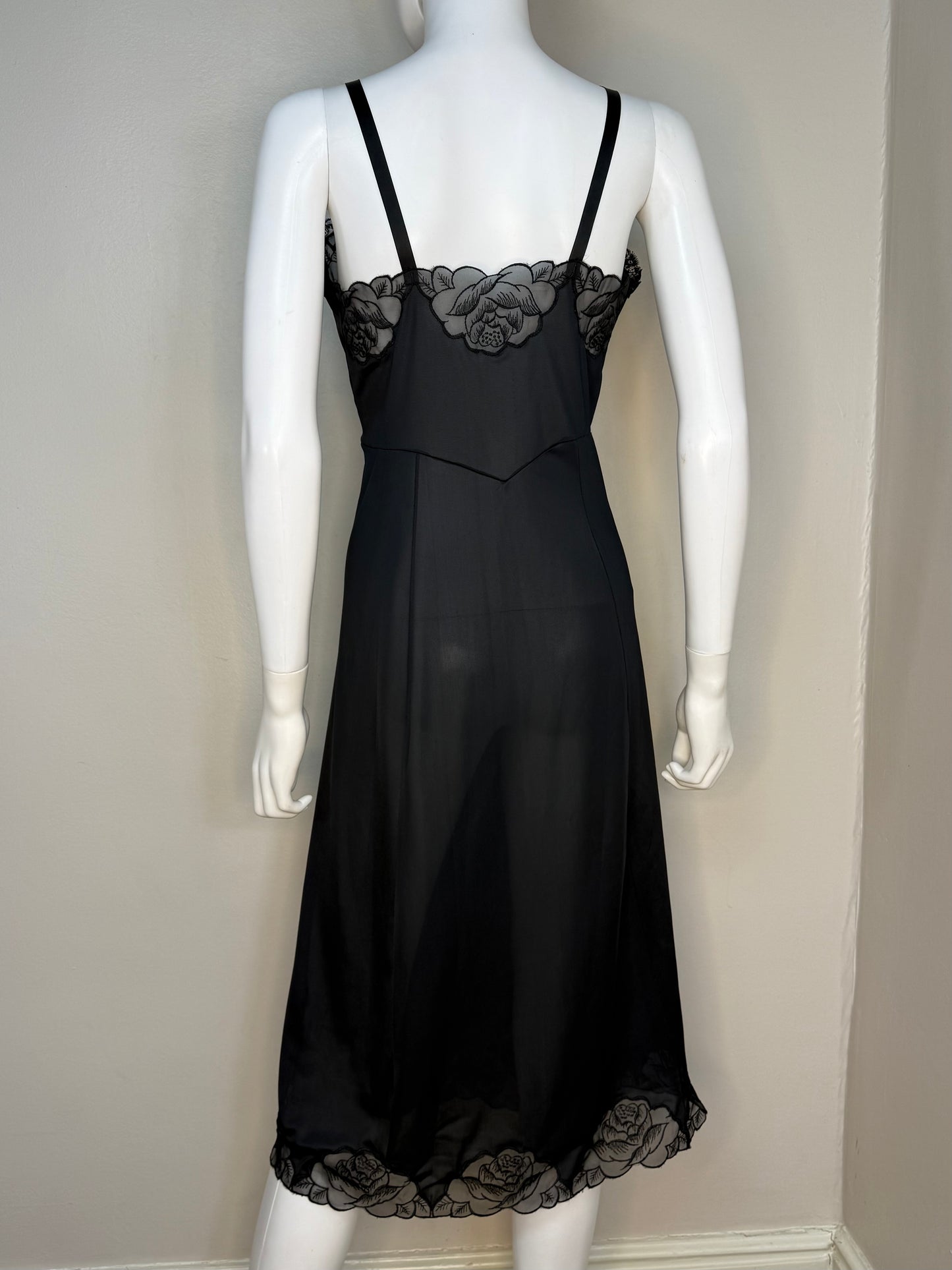 1950s Black Floral Lace Full Slip, Wonder Maid Empire Collection Size Small, Embroidered Roses