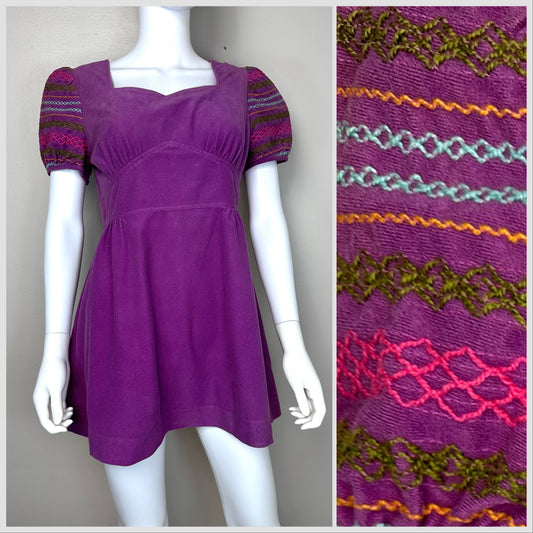 1970s Purple Velour Mini Dress with Embroidered Puff Sleeves, Terri Petites Size Medium