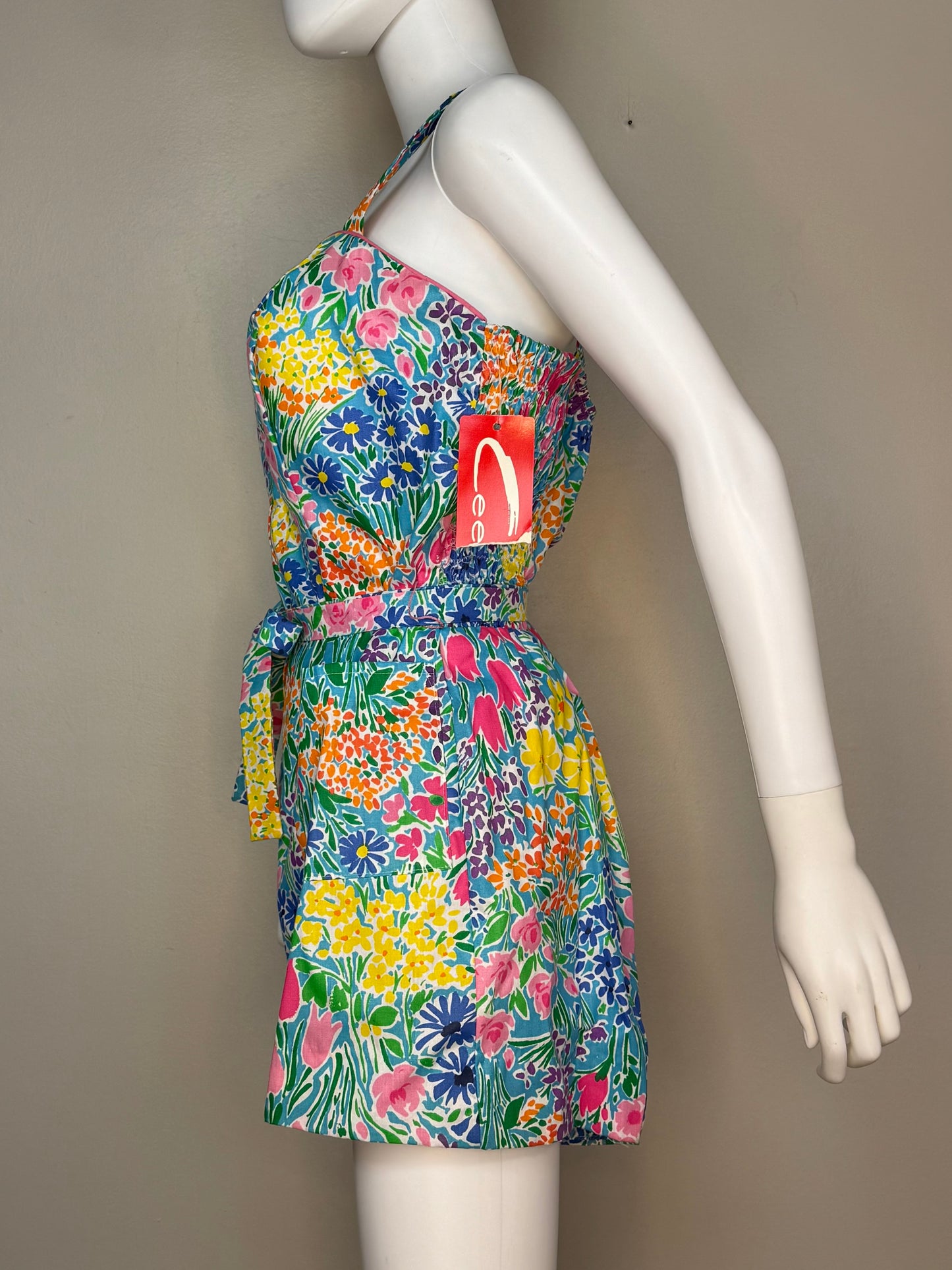 1970s Zip Front Floral Romper, Ceeb Size Large, Swimsuit, Playsuit