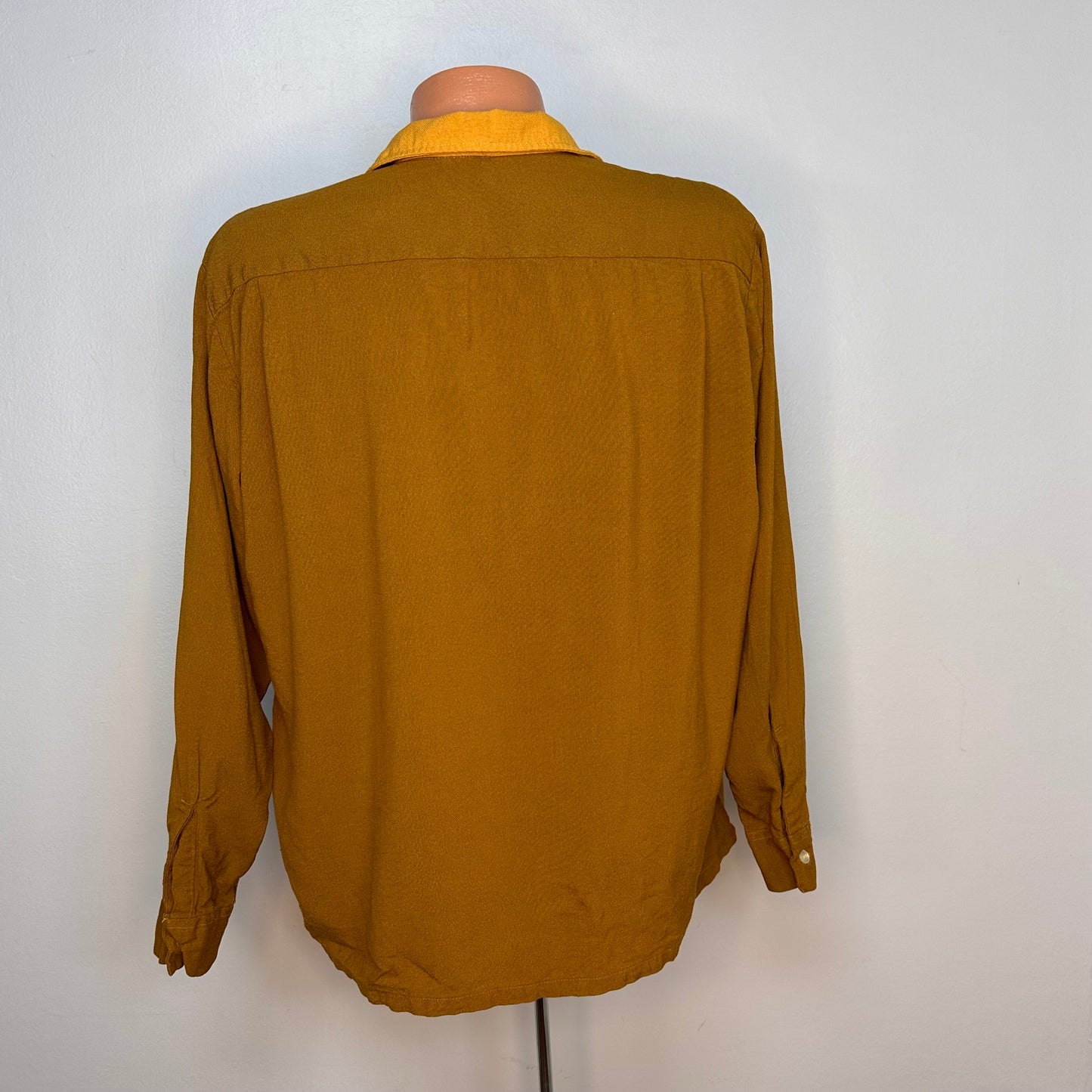 1950s Two Tone Loop Collar Shirt, Don Robles of California Size XL