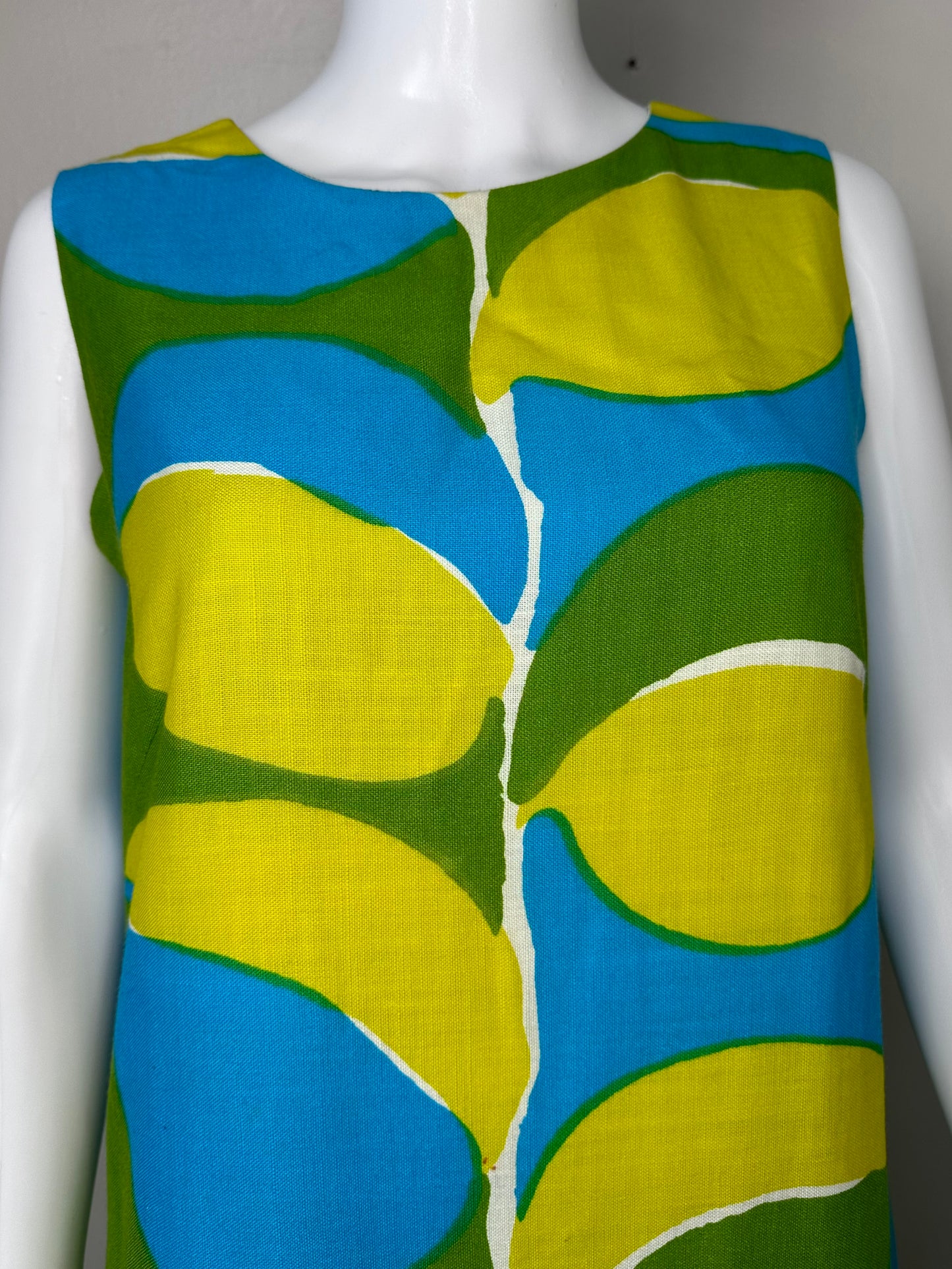 1960s Pop Art Mod Shift Dress, Keyloun Size S/M