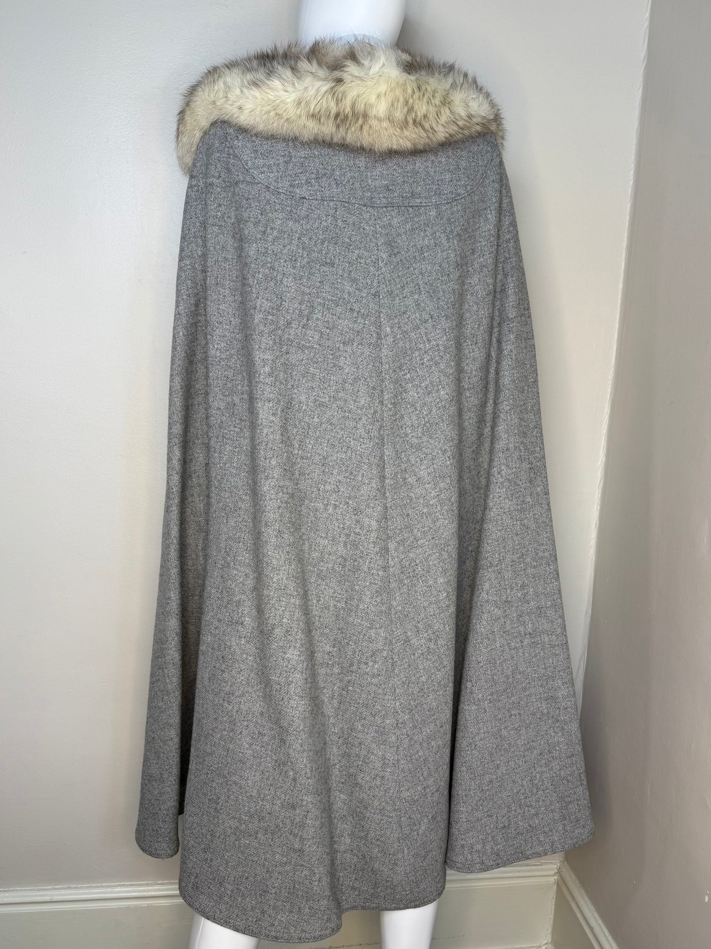 1960s/70s Grey Wool Cape with Fox Fur Collar, Size Medium, The American Way with Wool