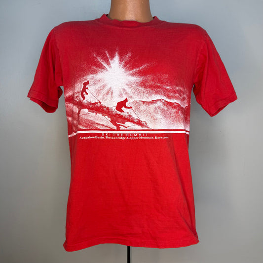 1980s Ski the Summit Red Wrap Around Print T-Shirt, Oneita Power-T Size Medium, Colorado, Hogenson 1985