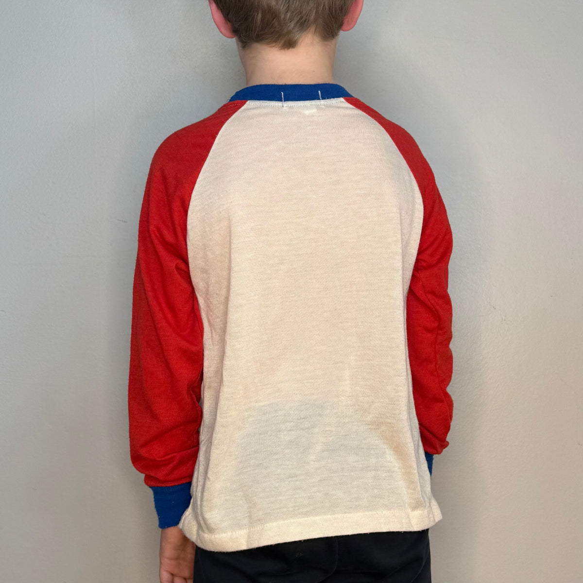 1970s/80s Kids' Athletic Style Long Sleeve T-Shirt, Silvil Size Youth Medium, No 32