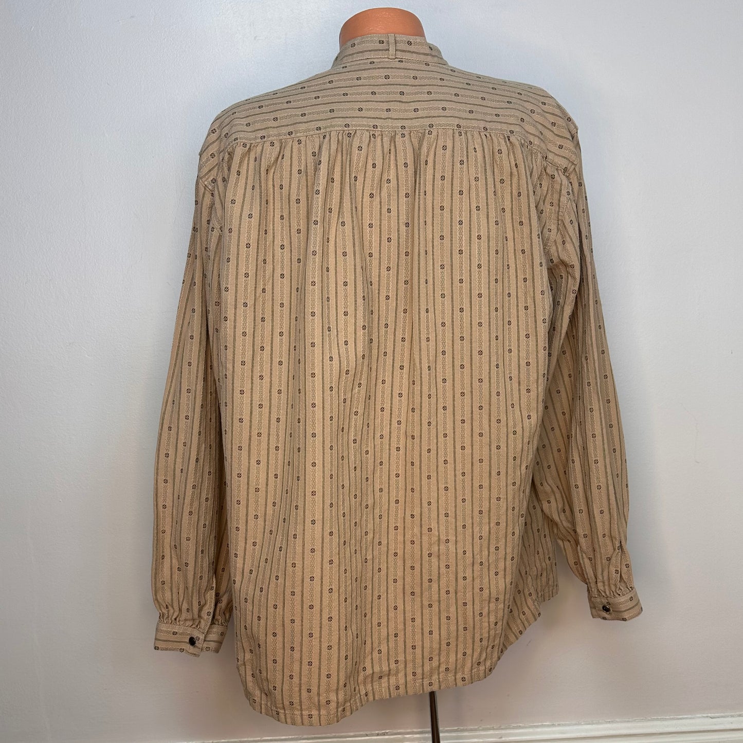 1990s Old West Style Henley Shirt, Wah Maker Frontier Clothing Size XL