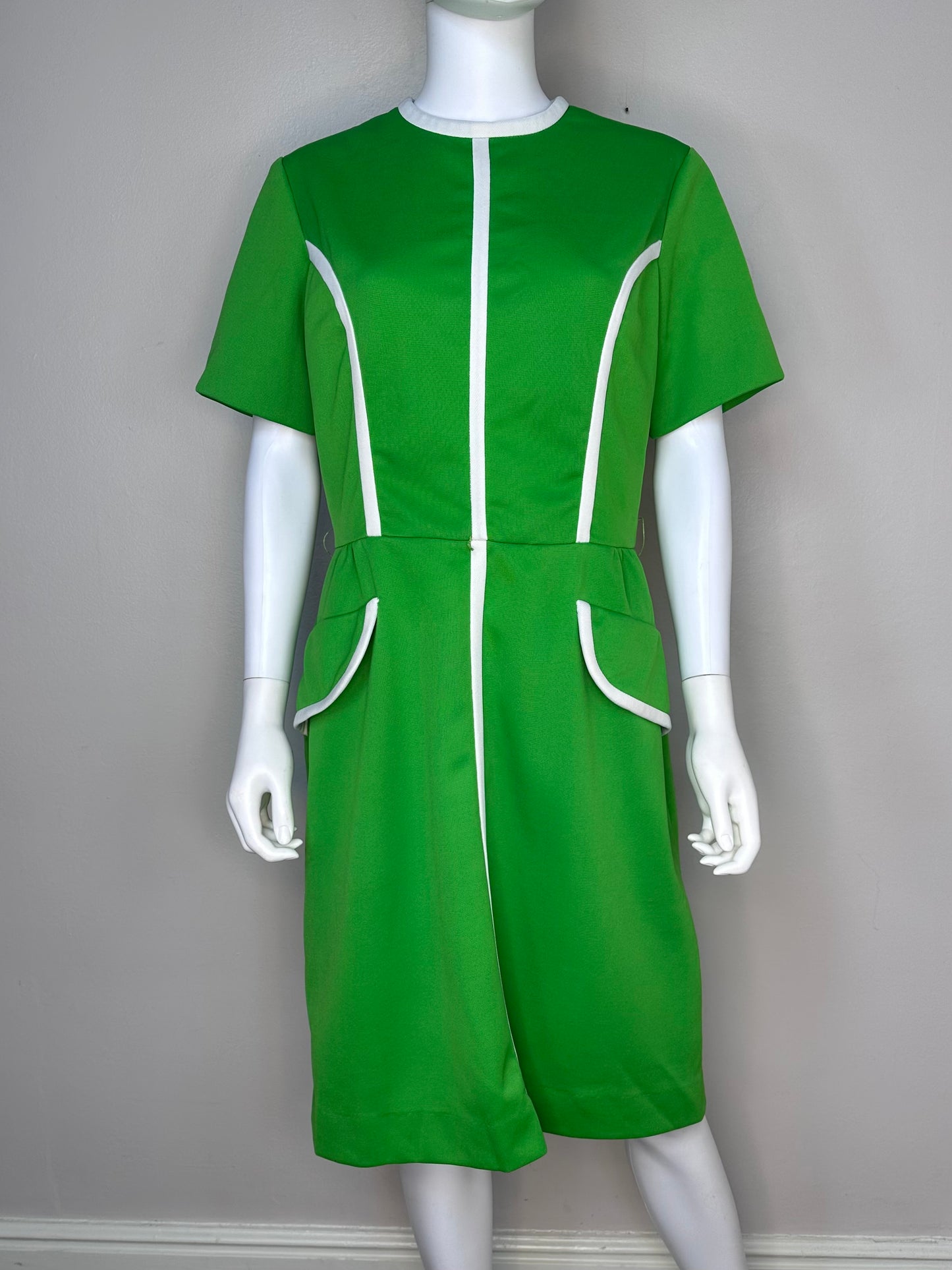 1970s Mod Green Dress with White Trim, Brook Hollow Size Large