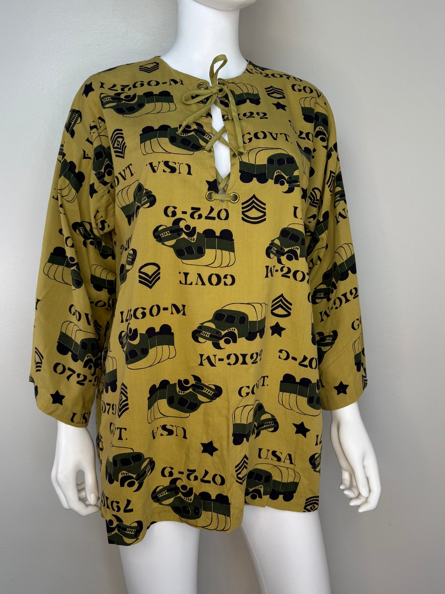1960s USA Military Tank Print Tunic, Micro Mini Dress, Lace Up, Miss Fashion Size Large, Vietnam War Era Hippie