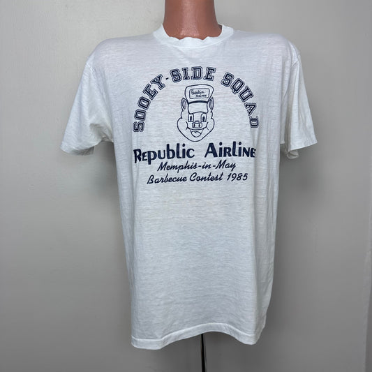 1980s Memphis in May Barbecue Contest 1985, Hanes Size Large, Republic Airlines, Sooey Side Squad