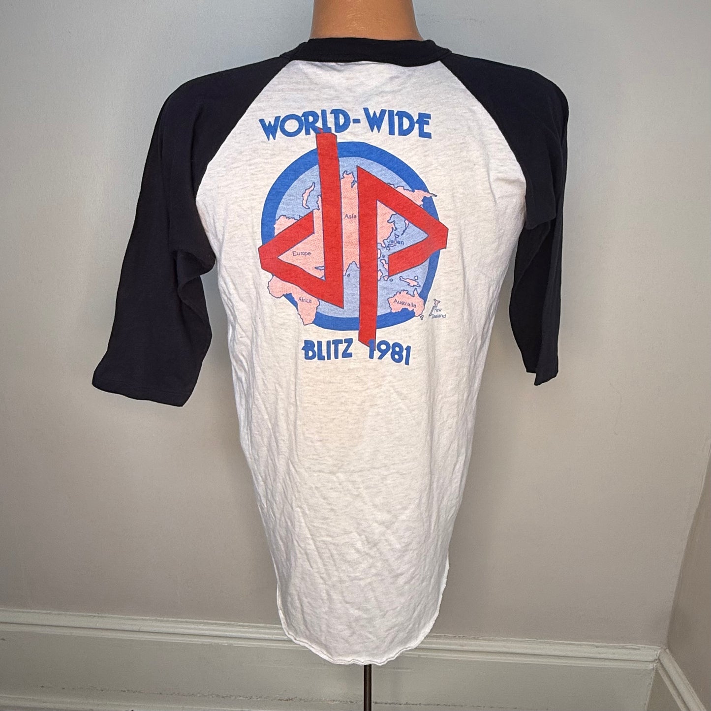 1980s Judas Priest Concert Tour T-Shirt, World Wide Blitz 1981, Size Large