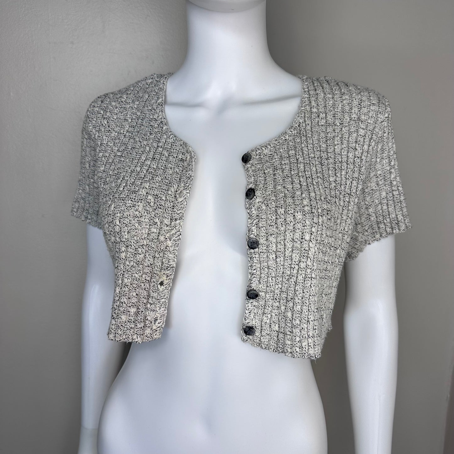 1990s Grey Rib Knit Short Sleeve Cropped Cardigan Sweater, It’s Our Time Fashion Avenue Knits Size Medium