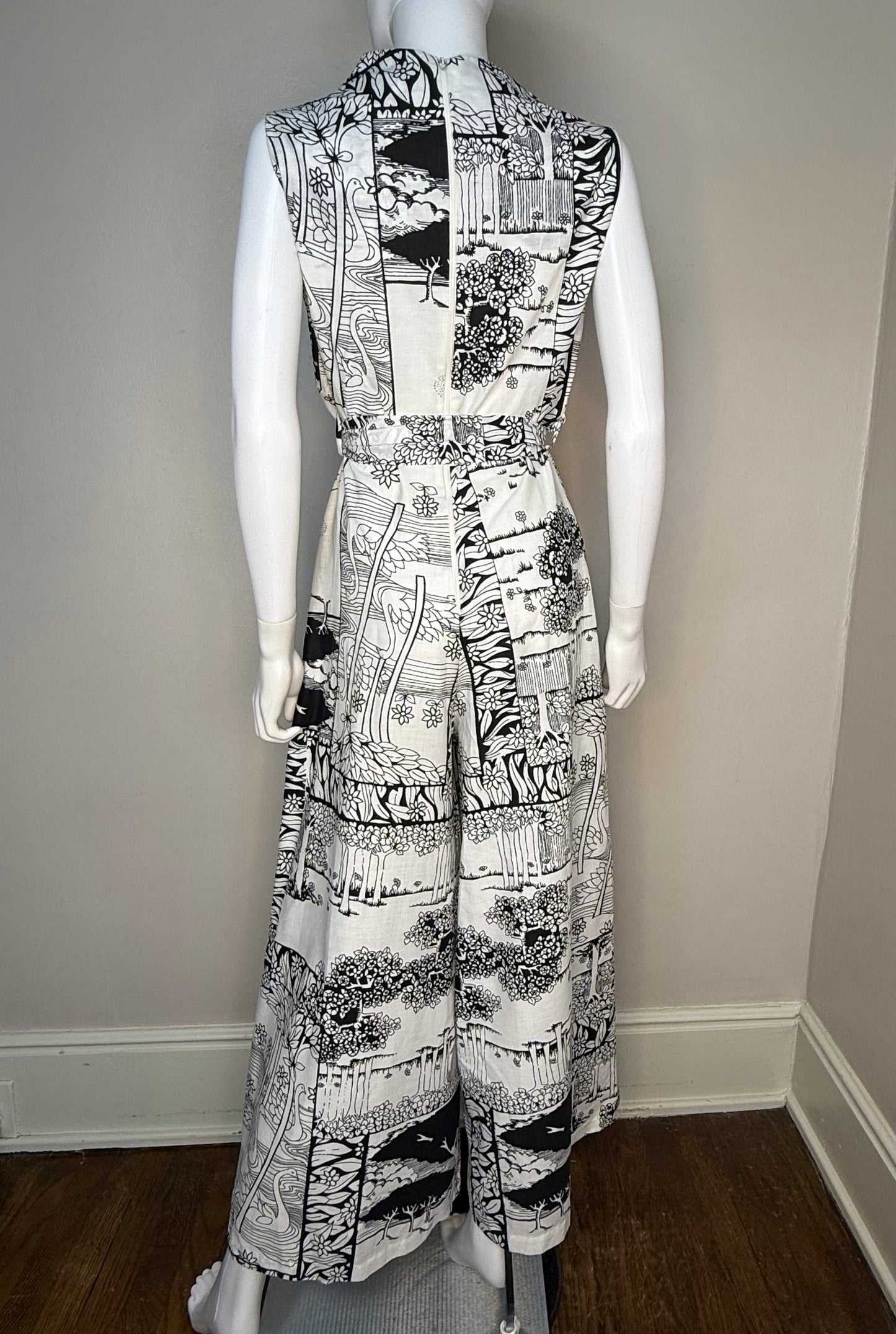 1970s Black and White Psychedelic Print Wide Leg Sleeveless Jumpsuit, Sears At Home Wear Size Small Medium